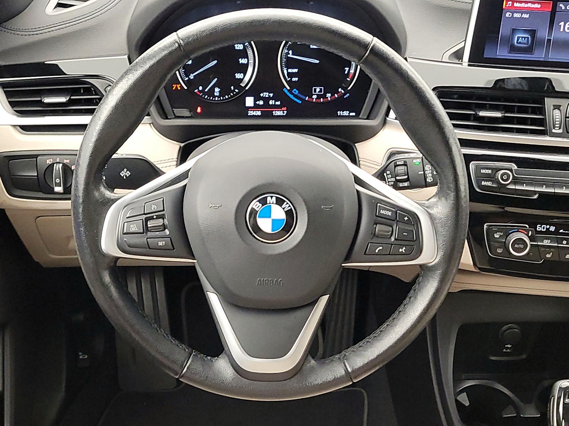 Thumbnail: 2021 BMW X1 - 10