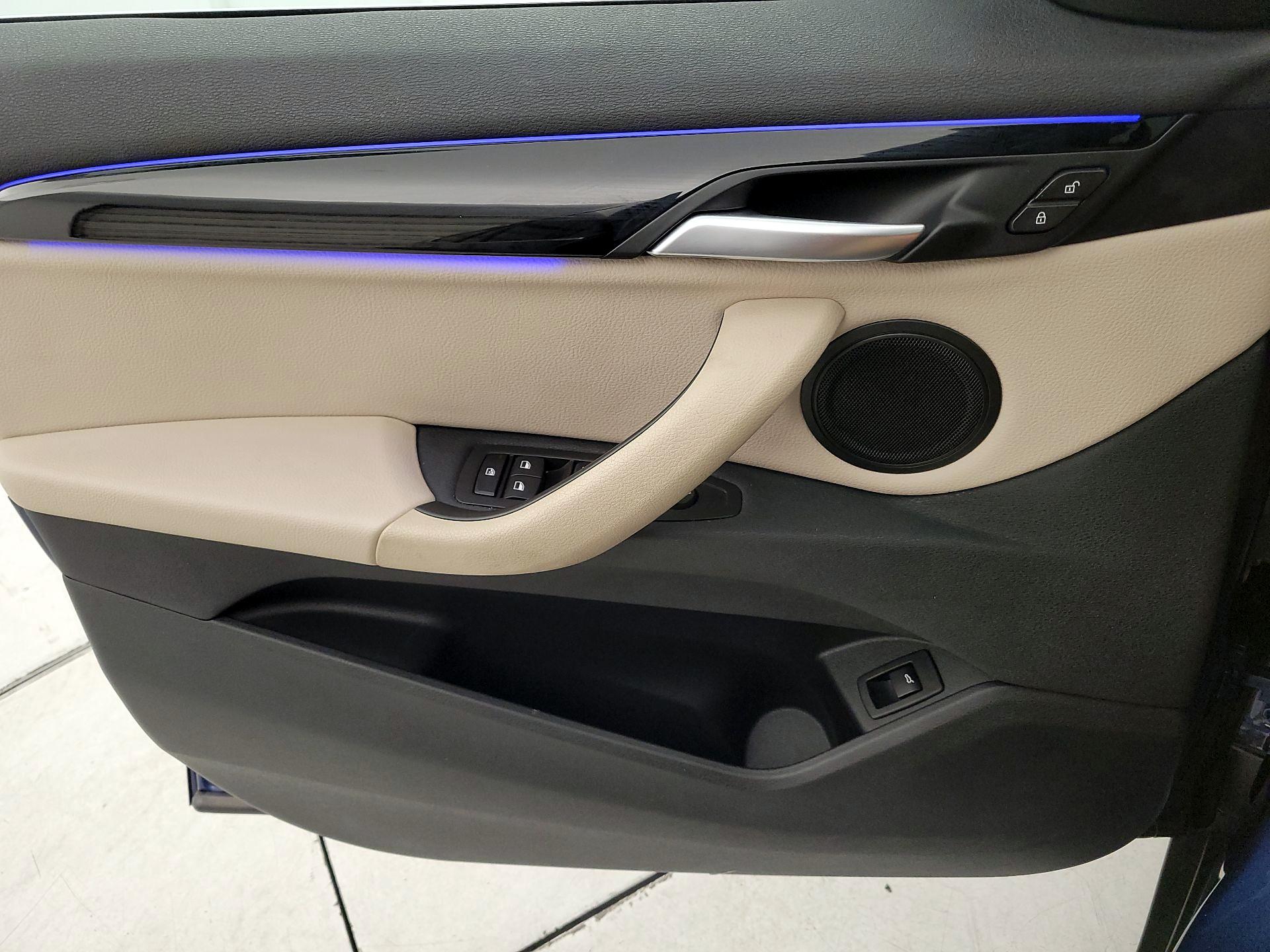 Thumbnail: 2021 BMW X1 - 12