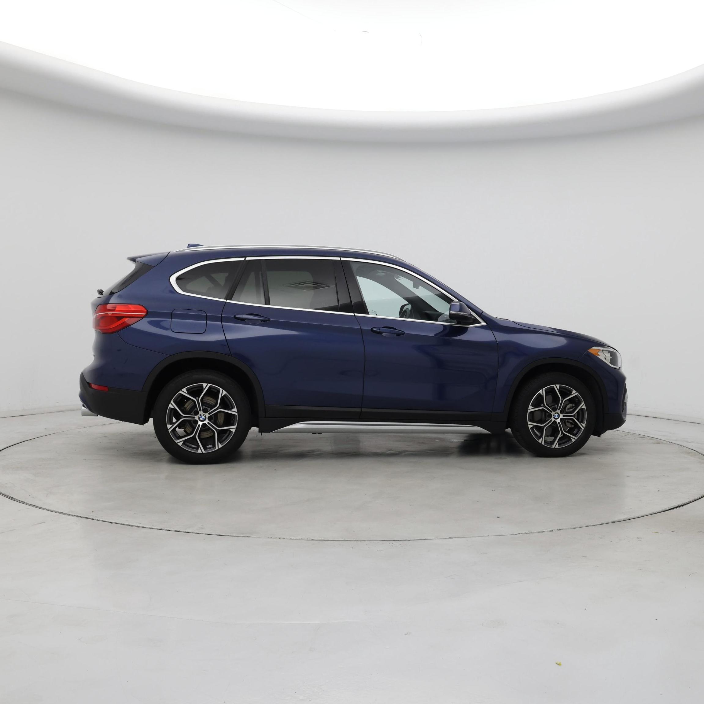 Thumbnail: 2021 BMW X1 - 7