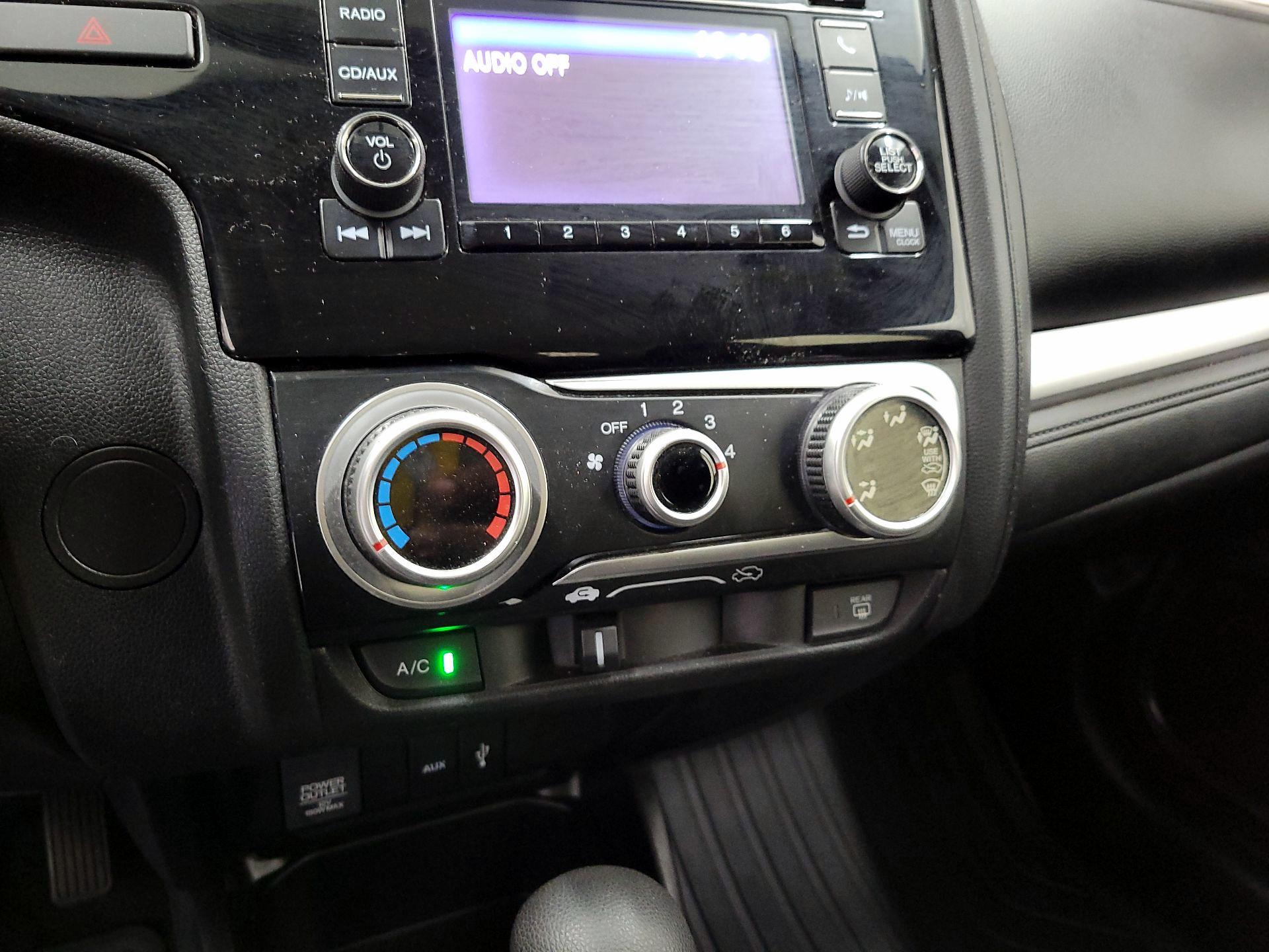 Thumbnail: 2016 Honda Fit - 16