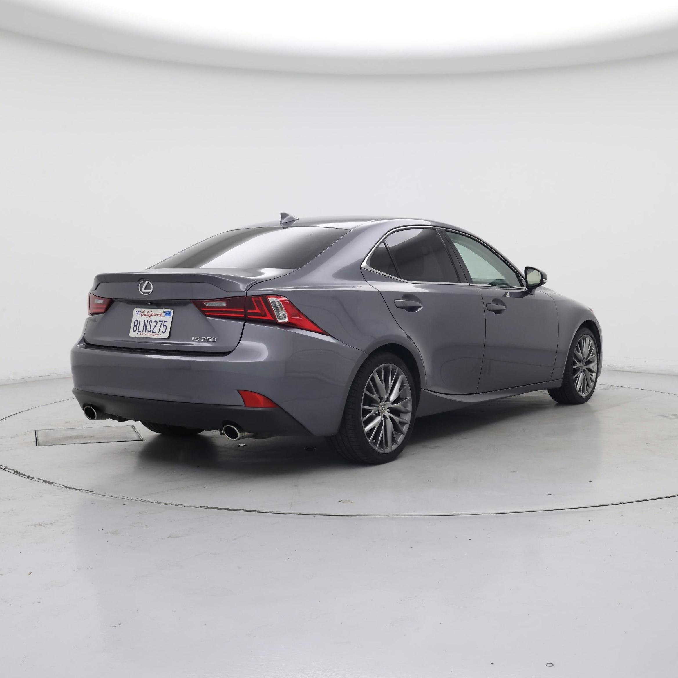 Thumbnail: 2015 Lexus IS - 8