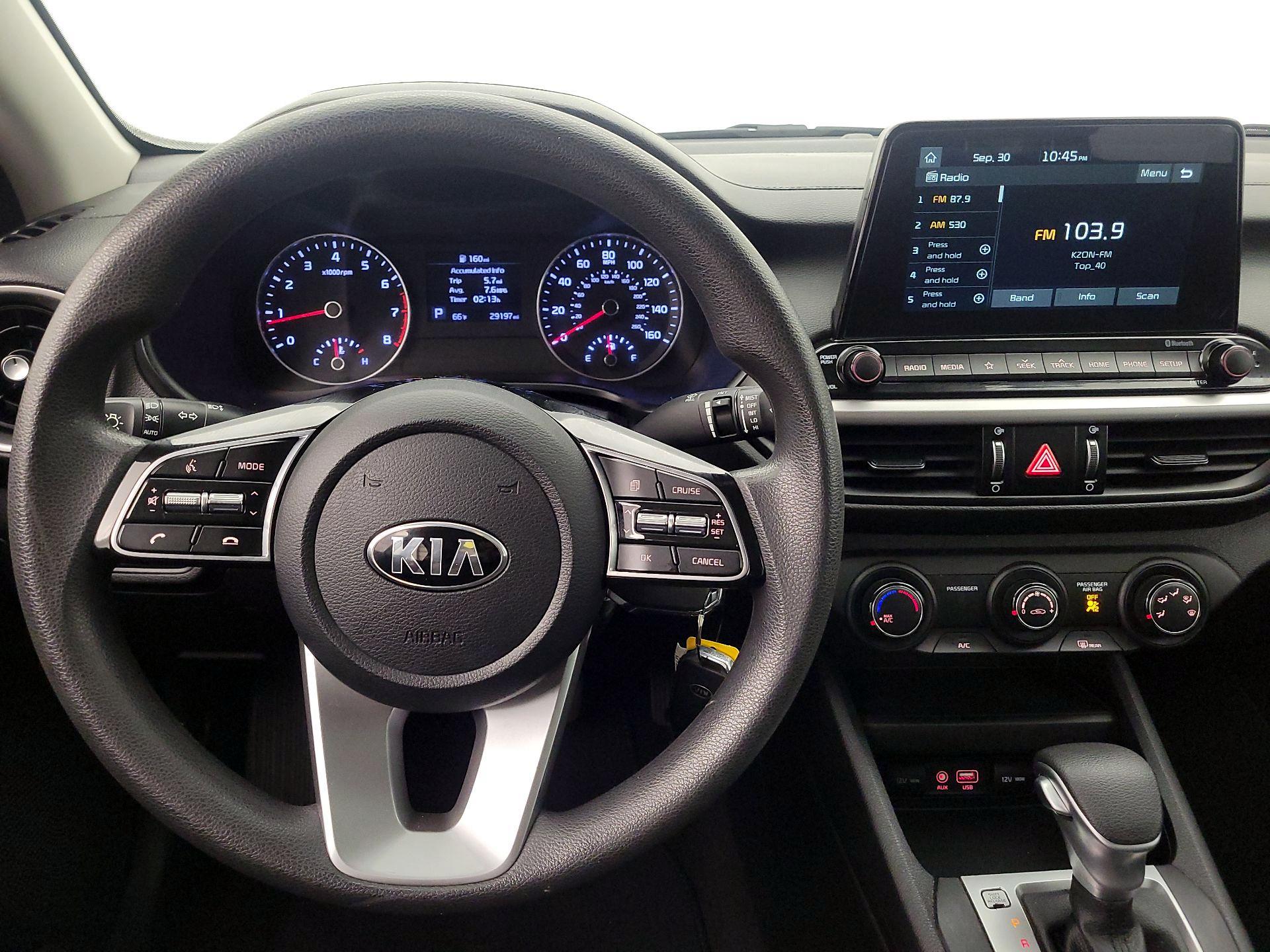 Thumbnail: 2021 Kia Forte - 10