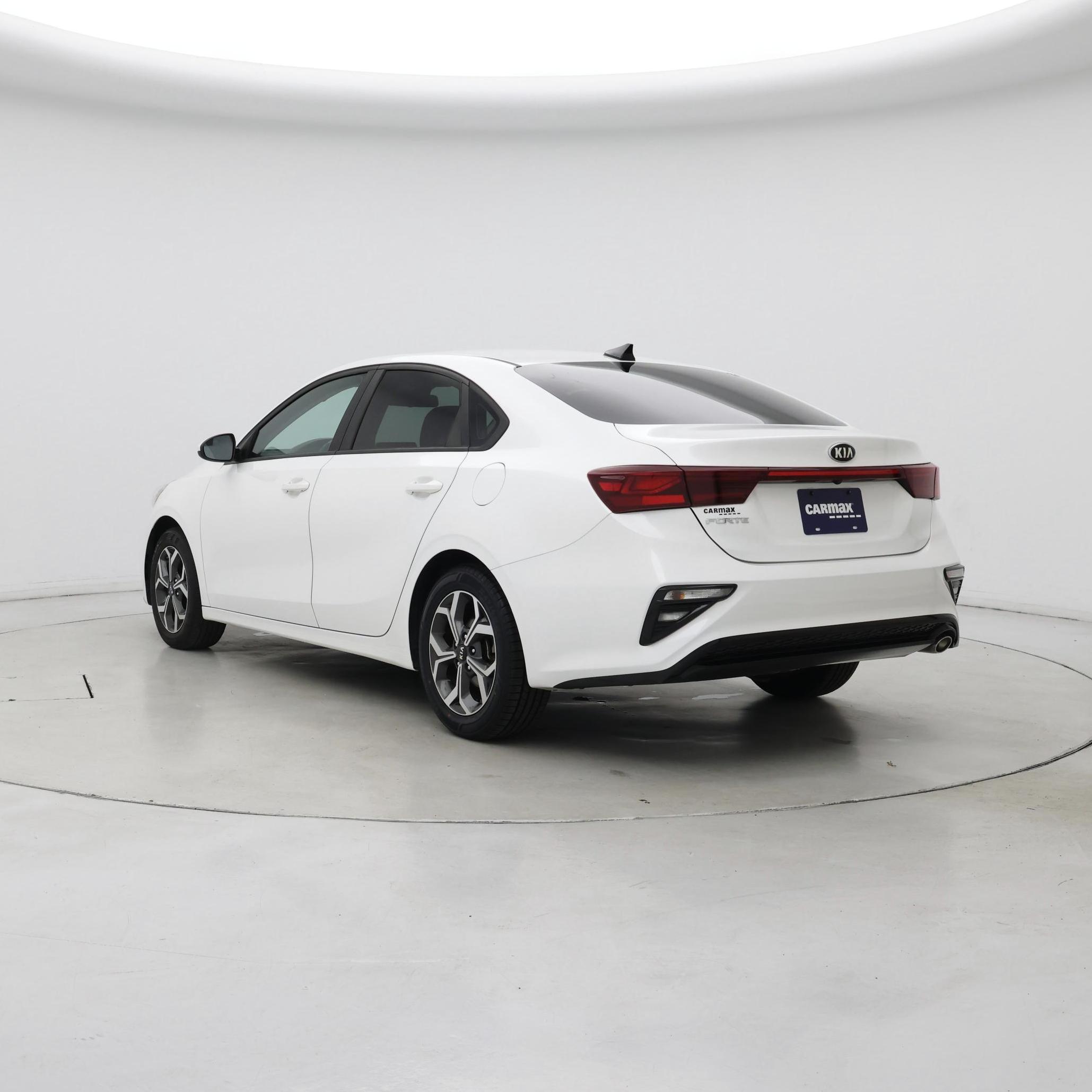 Thumbnail: 2021 Kia Forte - 2