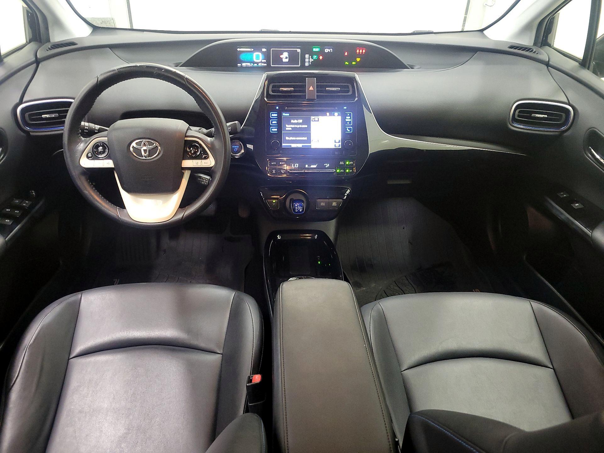Thumbnail: 2018 Toyota Prius - 9