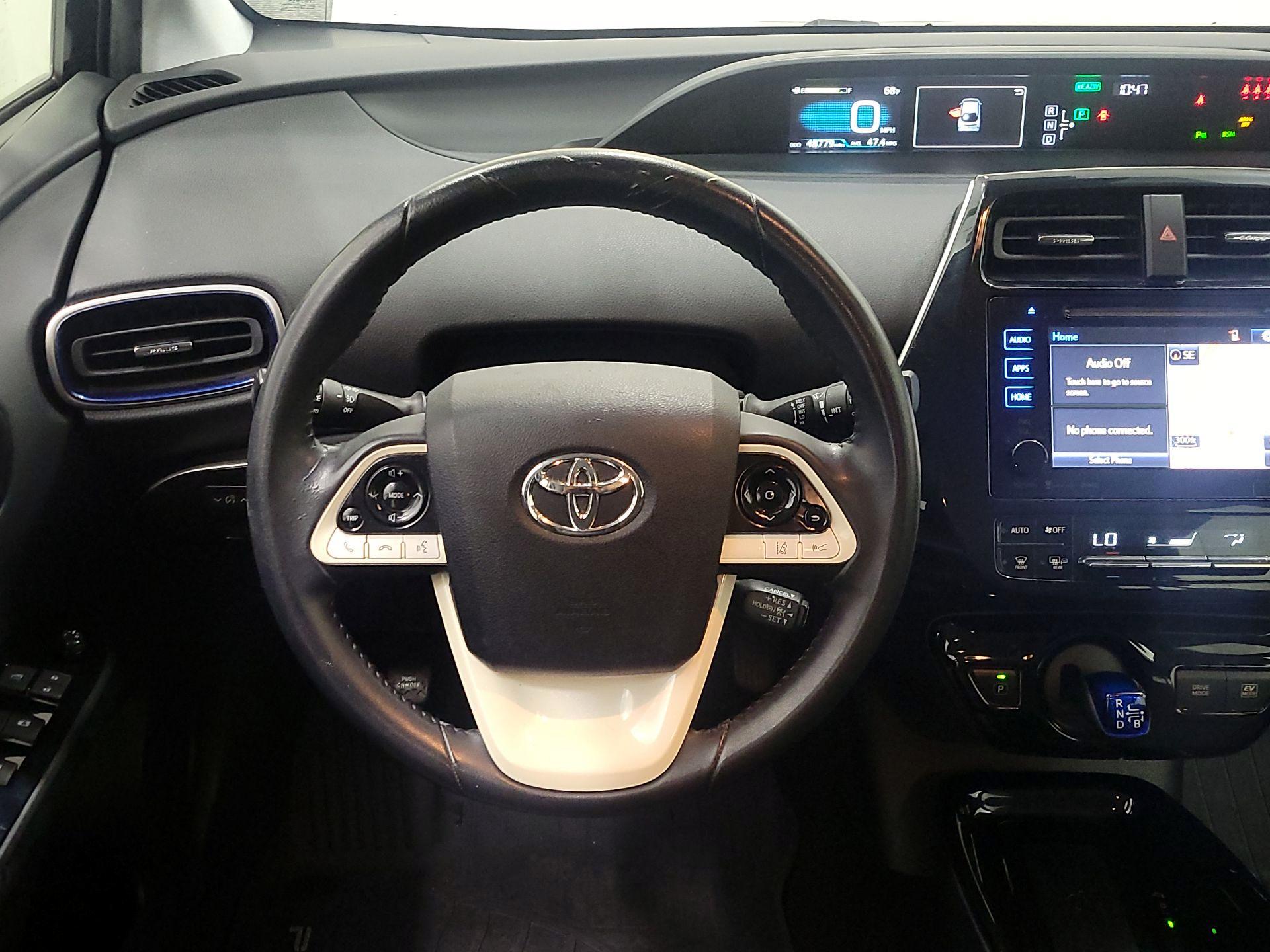 Thumbnail: 2018 Toyota Prius - 10