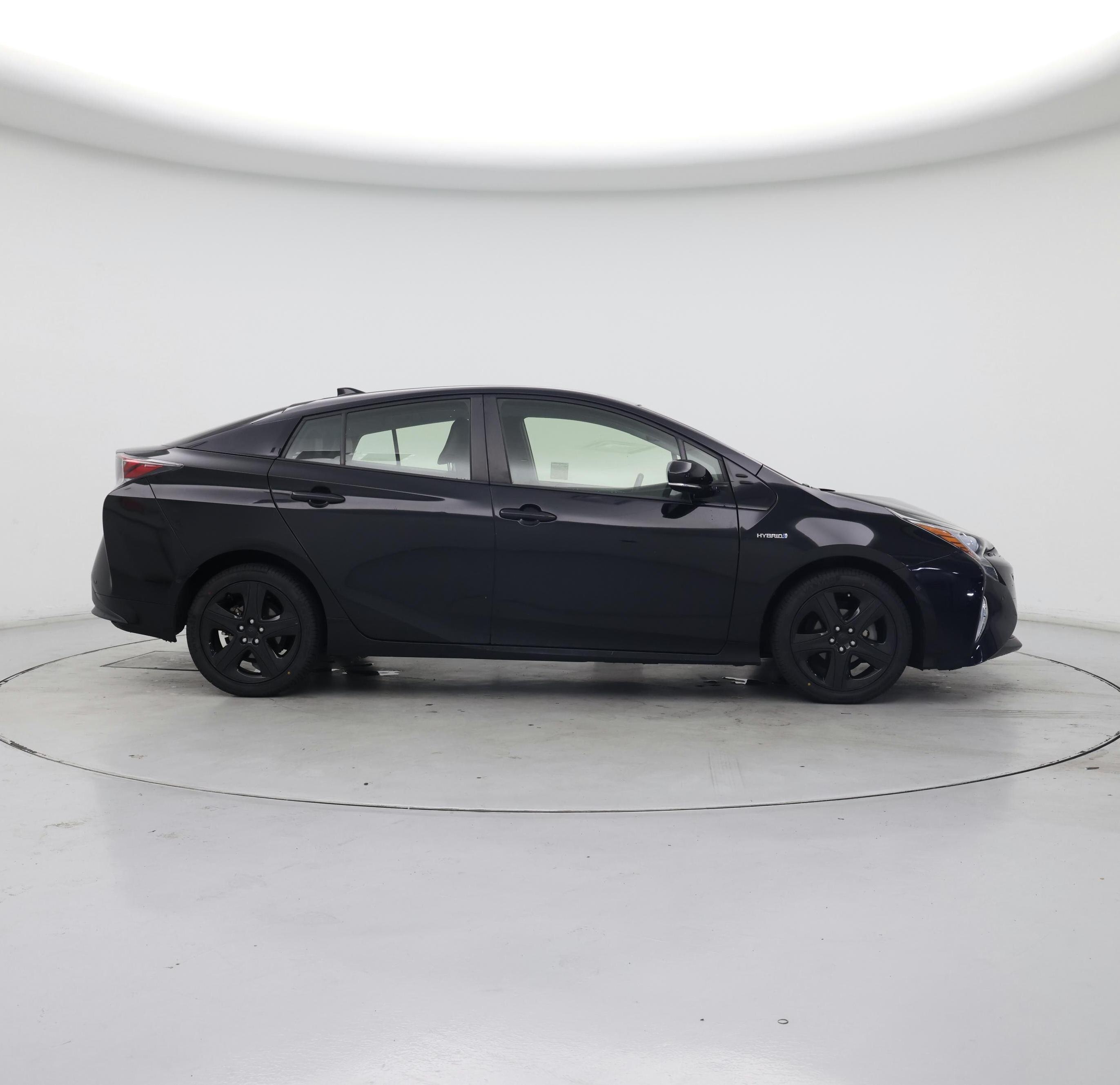Thumbnail: 2018 Toyota Prius - 7