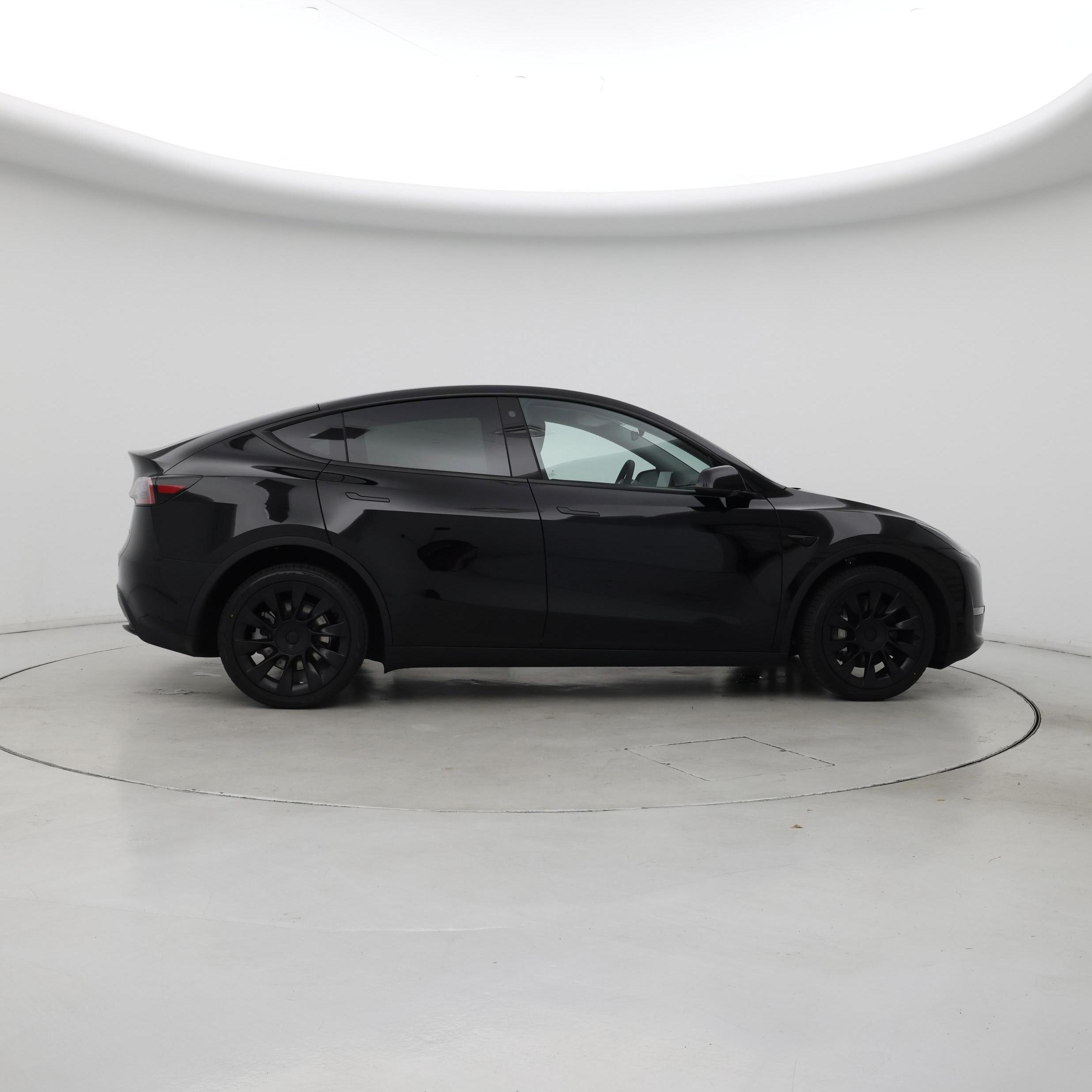 Thumbnail: 2023 Tesla Model Y - 7