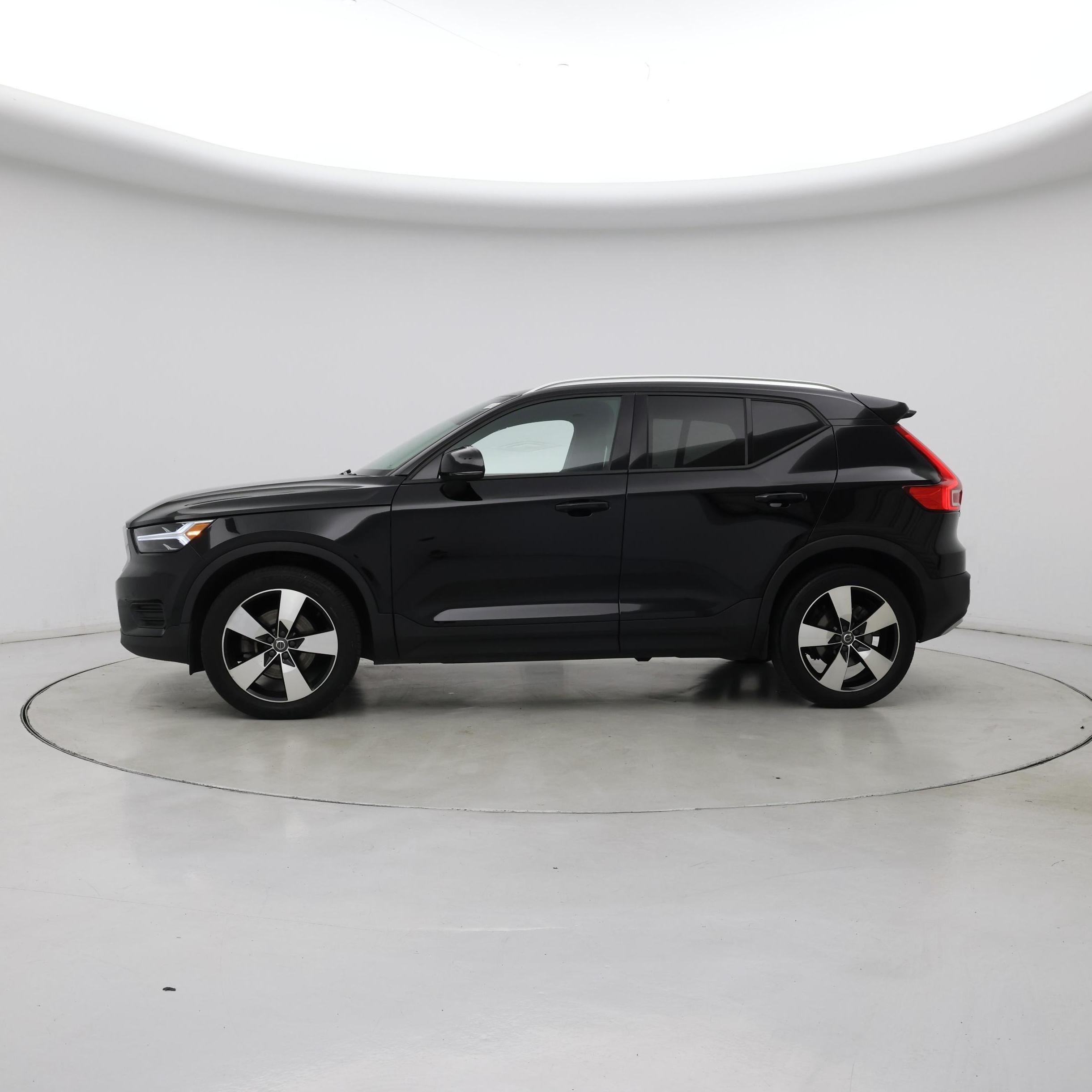 Thumbnail: 2020 Volvo XC40 - 3