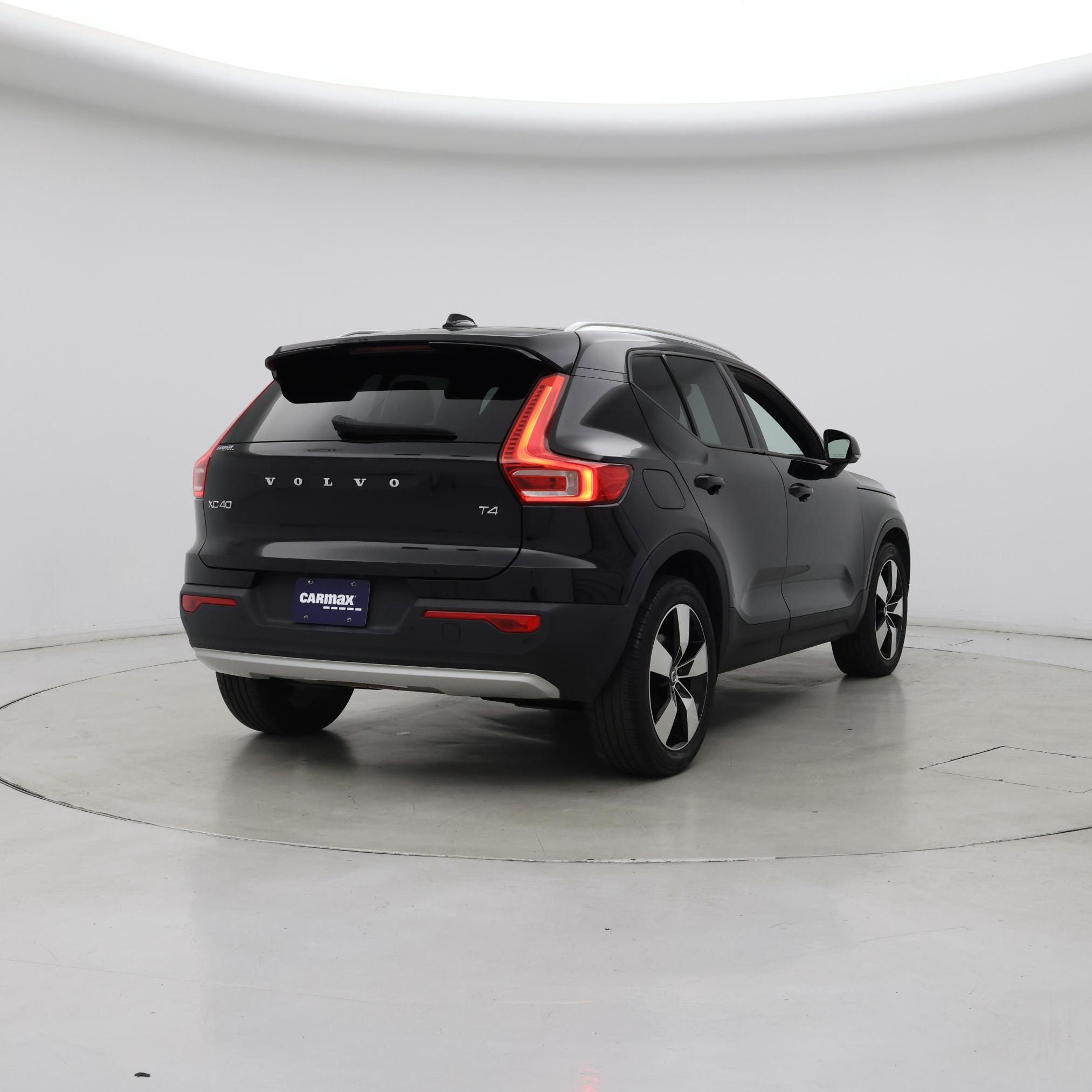 Thumbnail: 2020 Volvo XC40 - 8