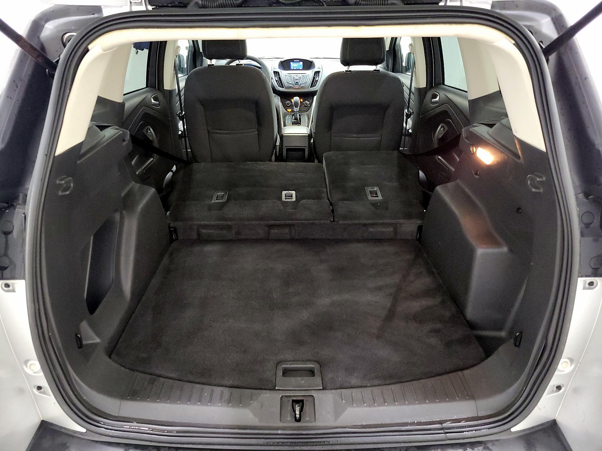 Thumbnail: 2015 Ford Escape - 20