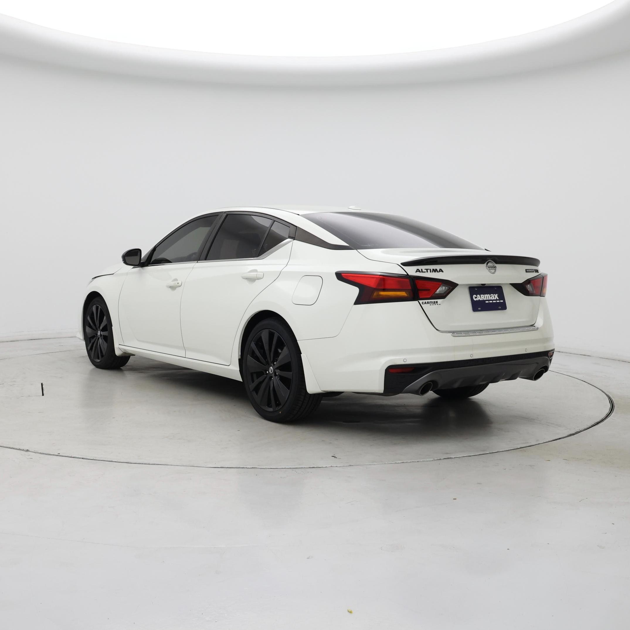 Thumbnail: 2022 Nissan Altima - 2