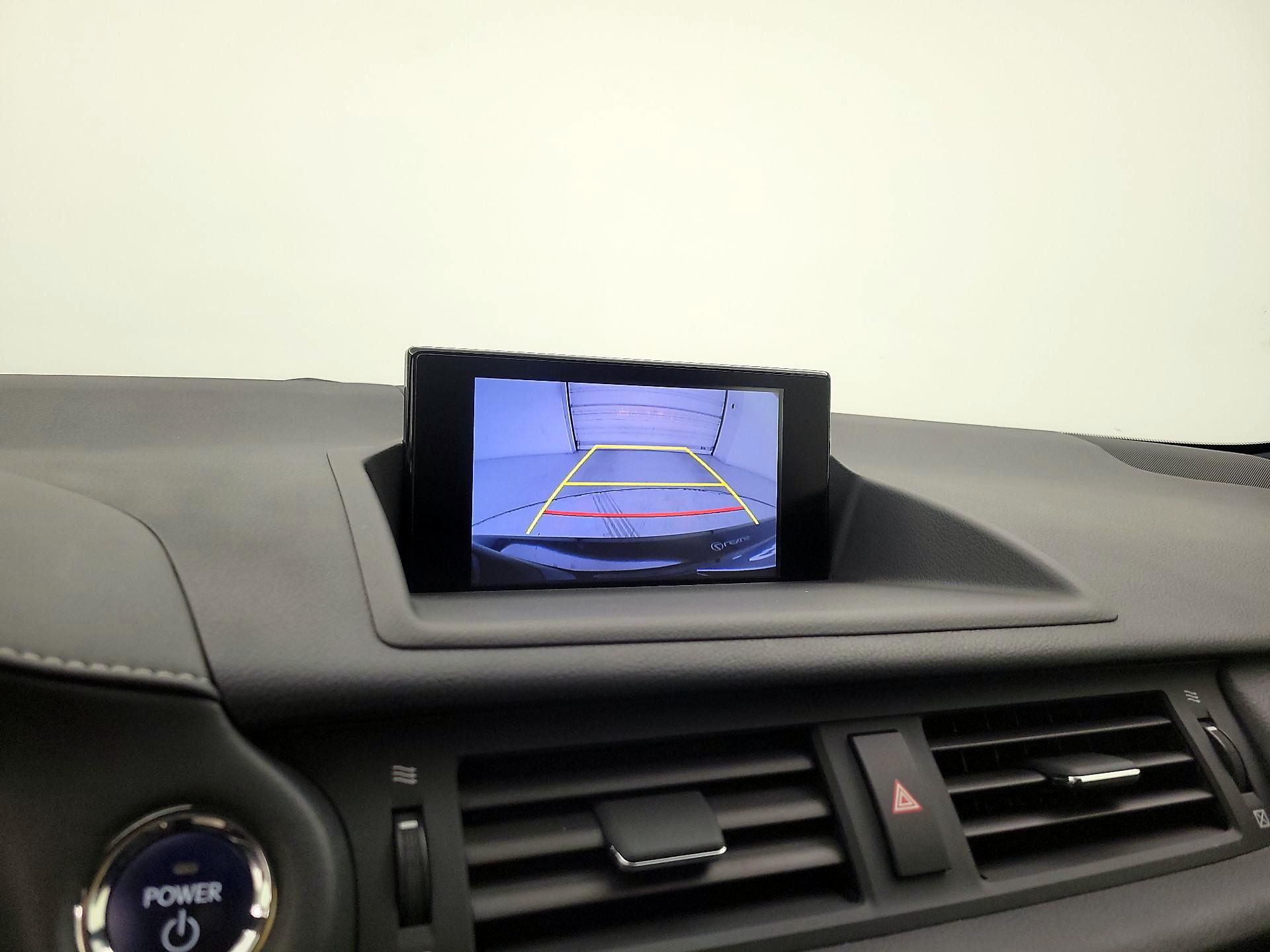 Thumbnail: 2014 Lexus CT - 15