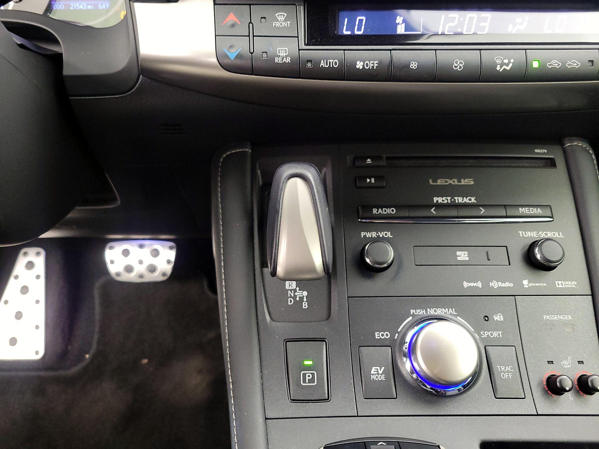 Thumbnail: 2014 Lexus CT - 18
