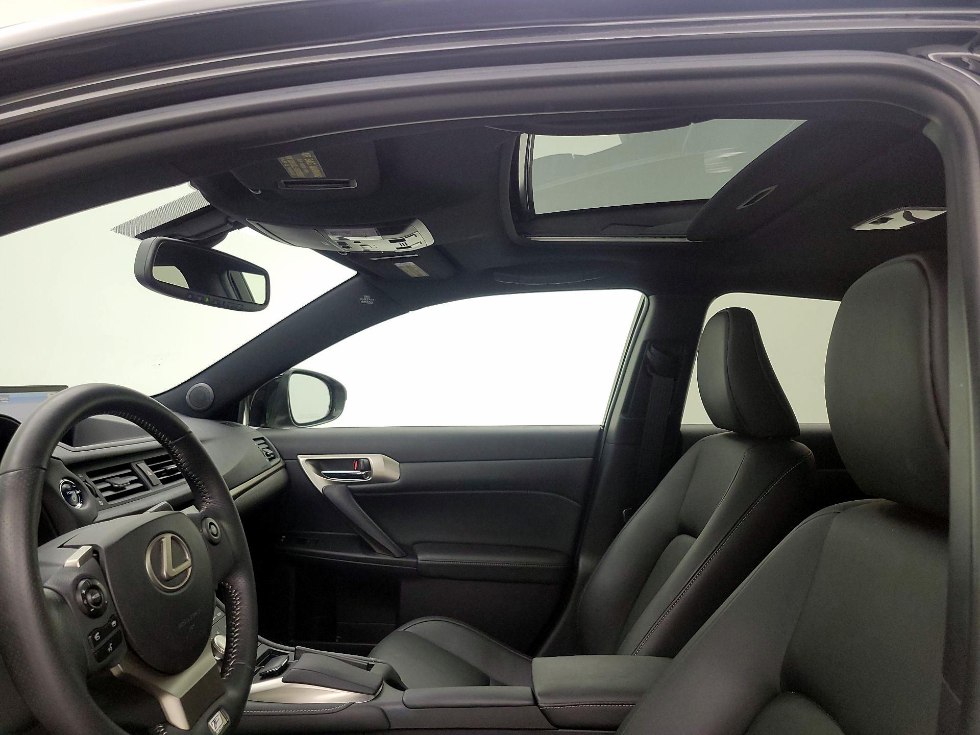 Thumbnail: 2014 Lexus CT - 20