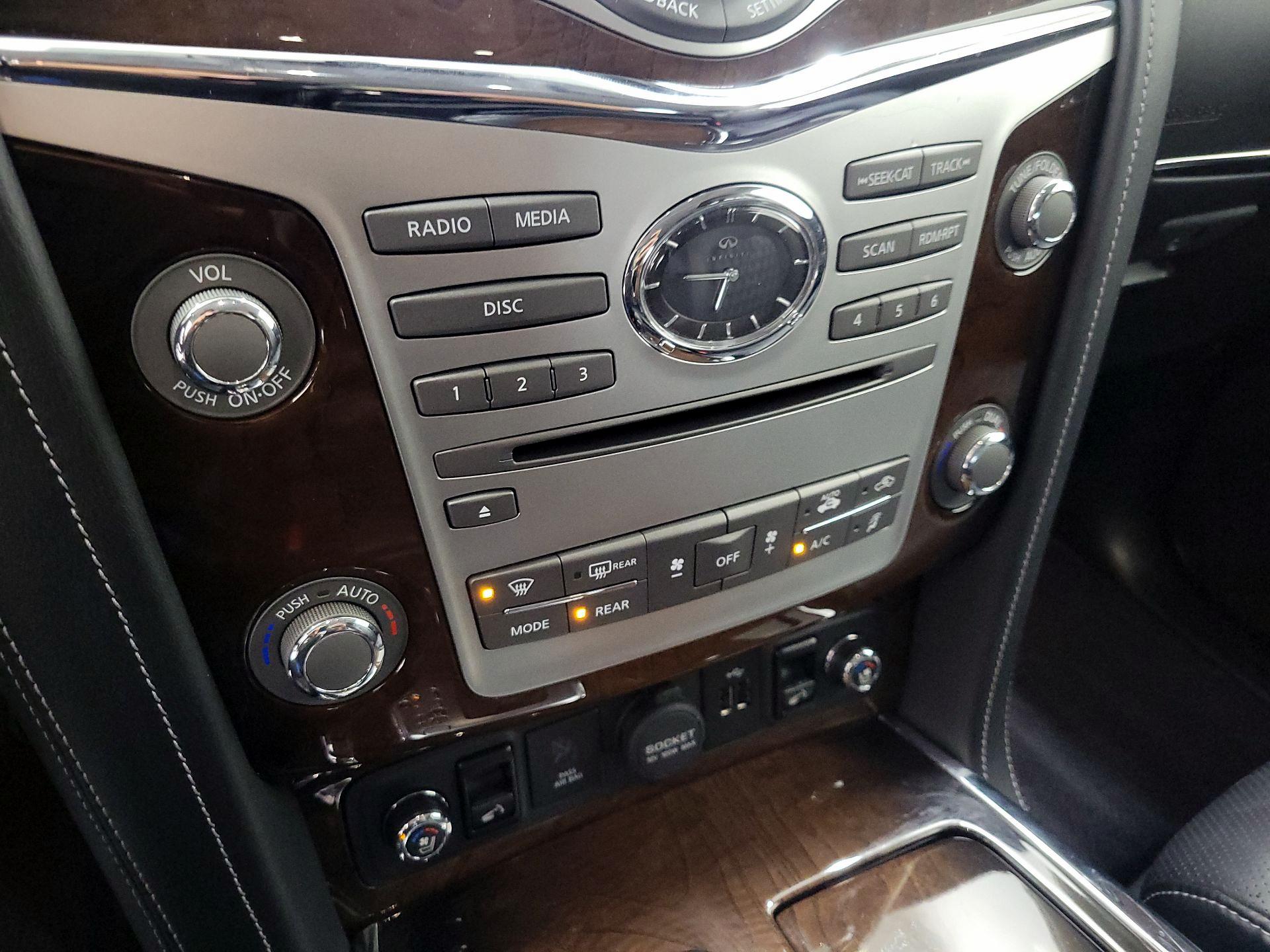 Thumbnail: 2019 INFINITI QX80 - 15