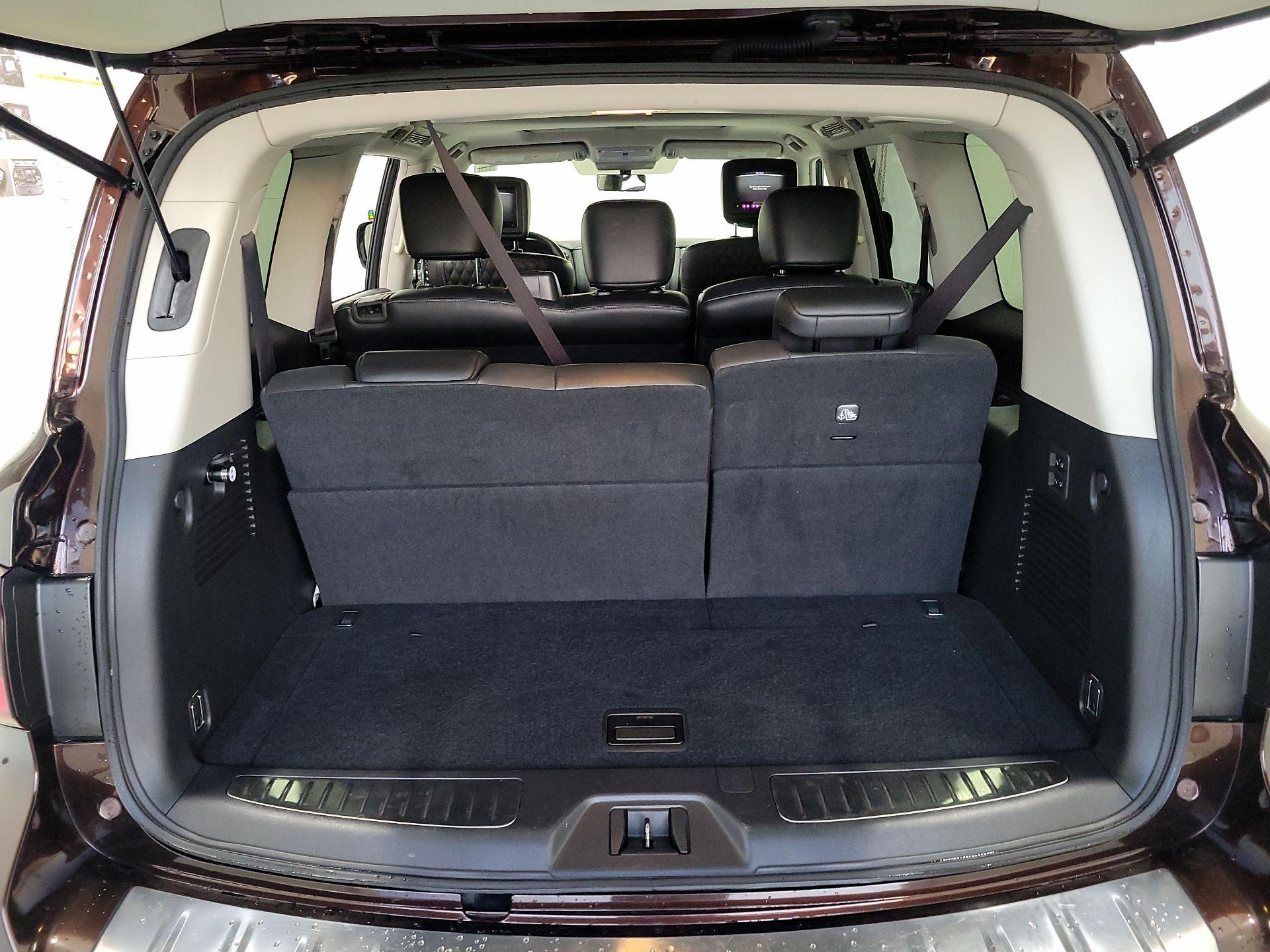 Thumbnail: 2019 INFINITI QX80 - 18