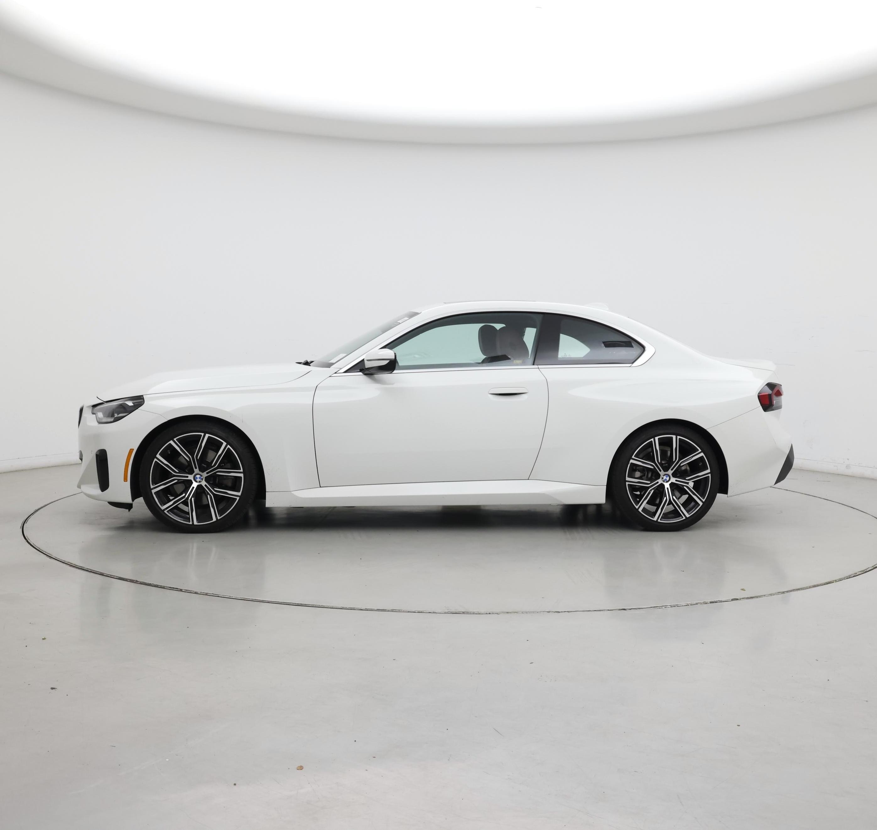 Thumbnail: 2022 BMW 2 Series - 3