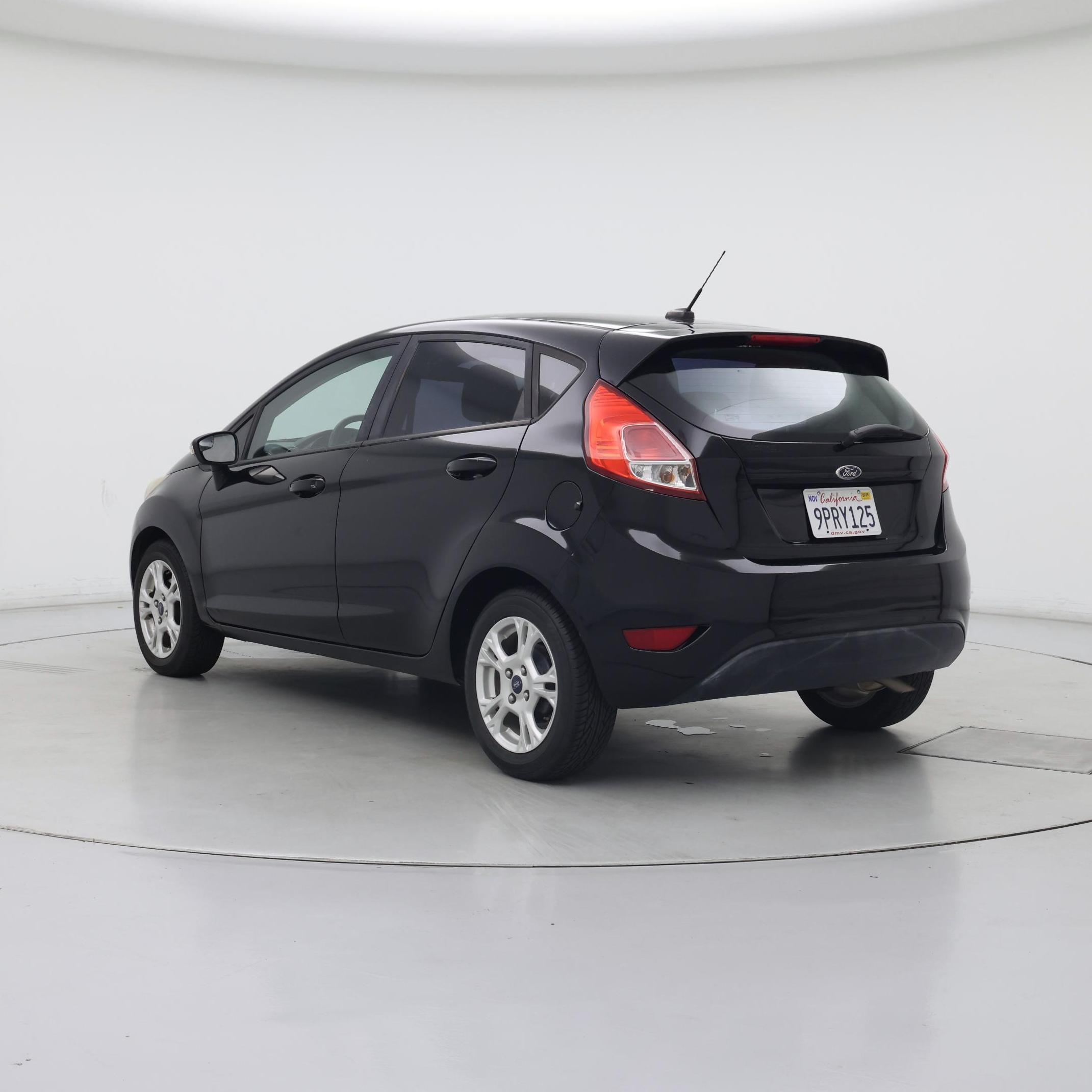 Thumbnail: 2016 Ford Fiesta - 2