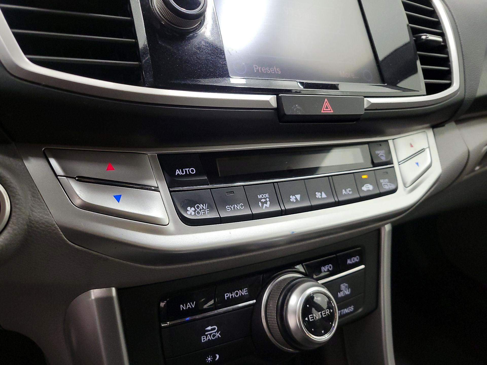 Thumbnail: 2014 Honda Accord - 17