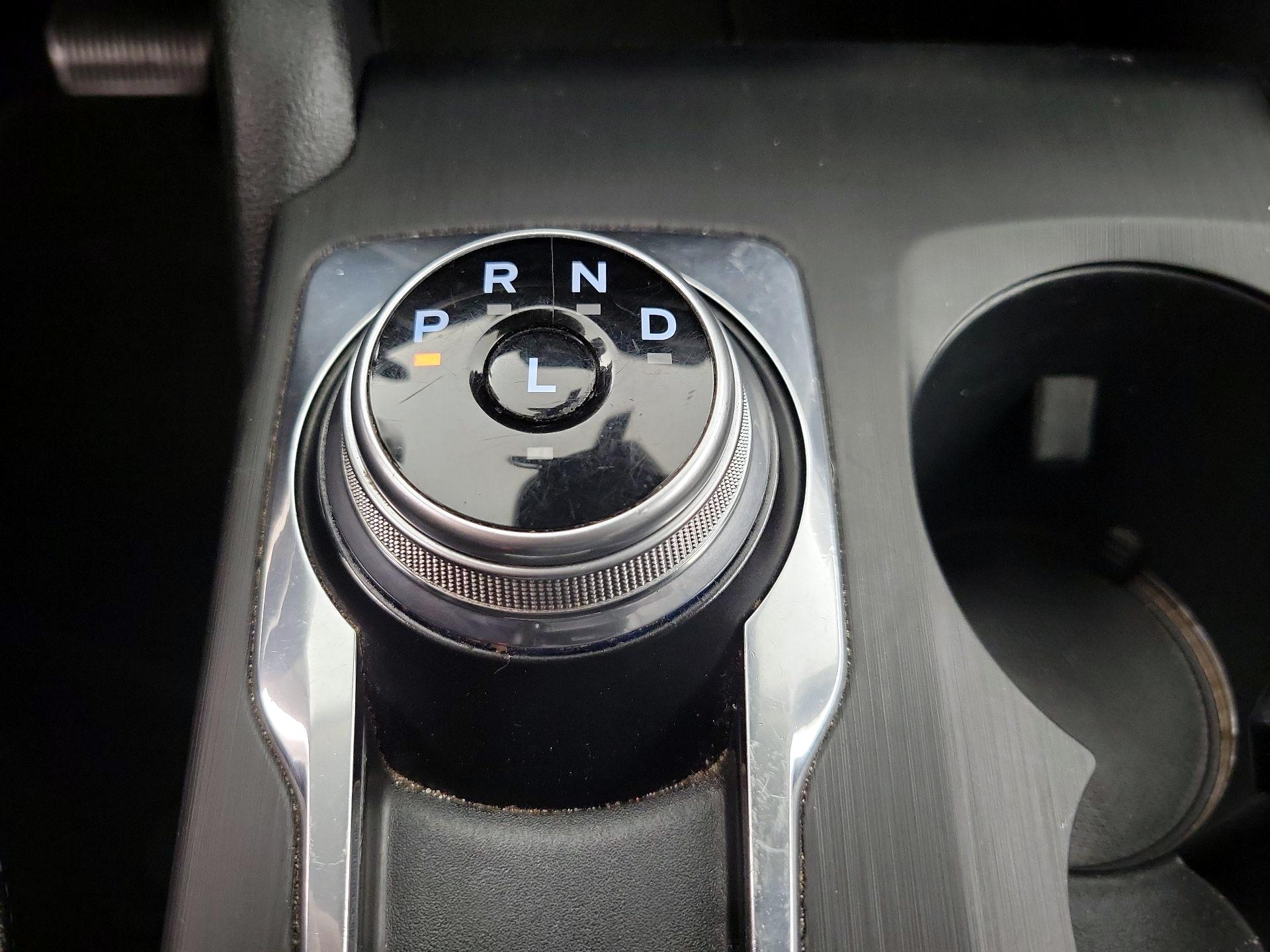 Thumbnail: 2020 Ford Escape - 18