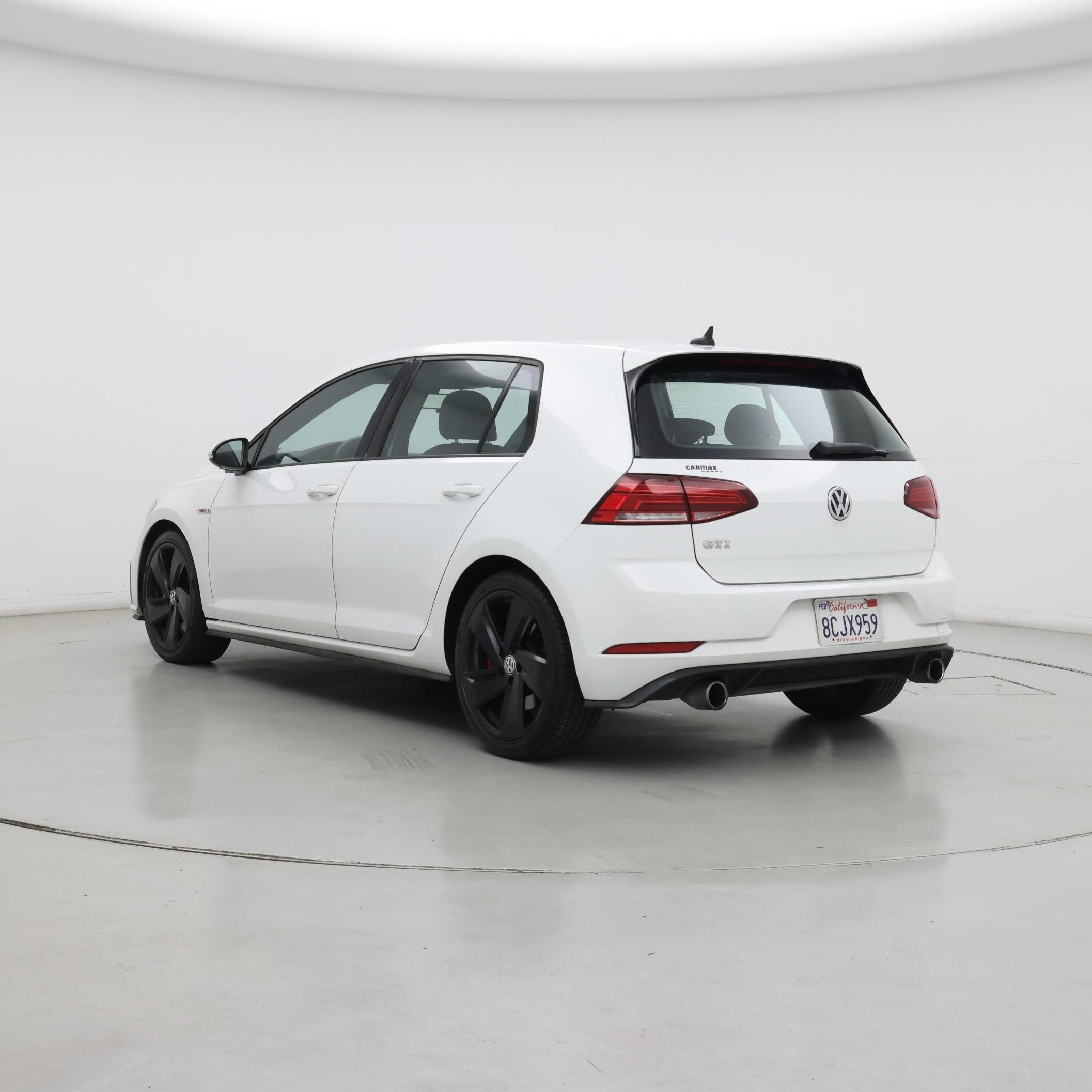 Thumbnail: 2018 Volkswagen Golf - 2