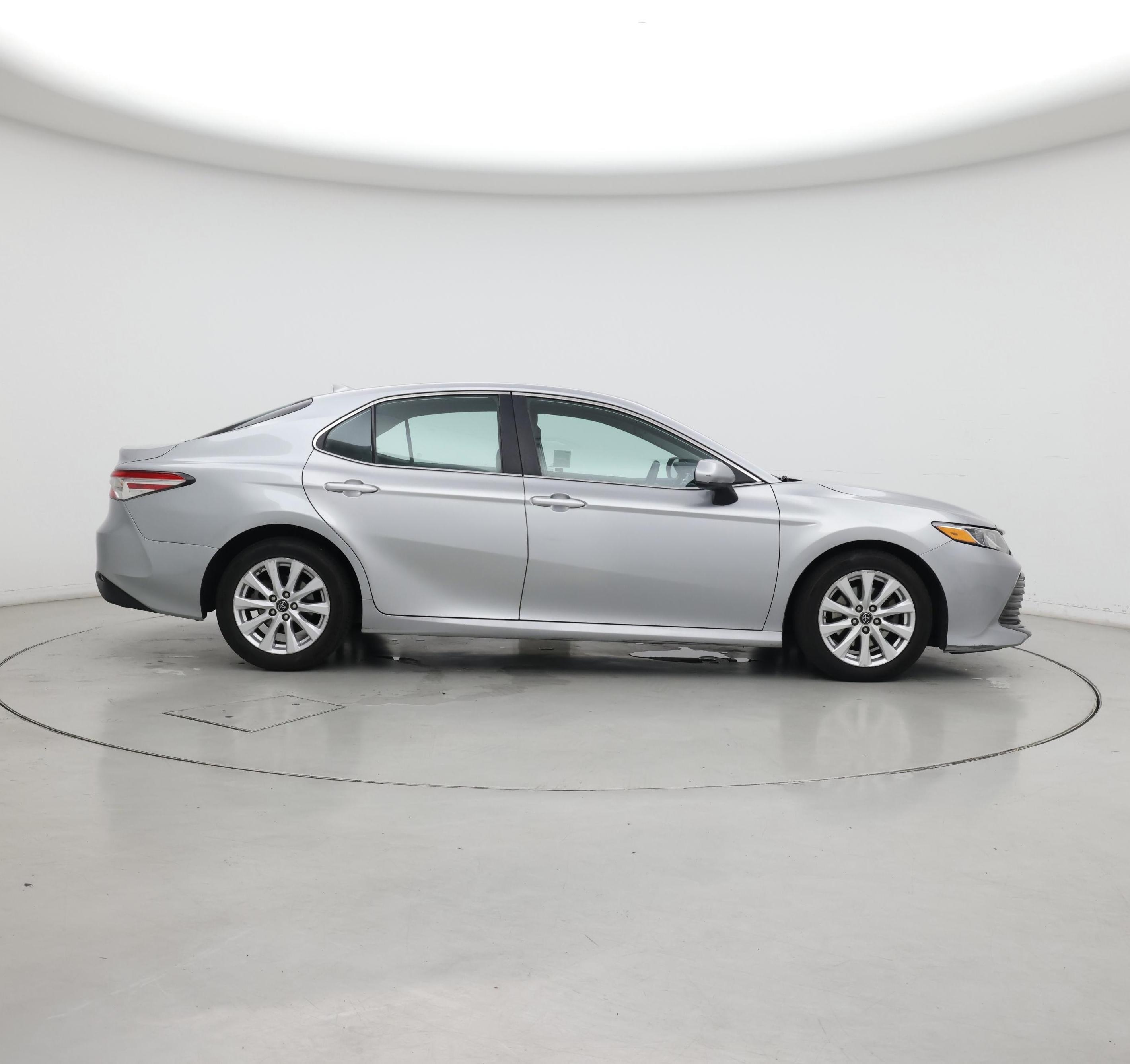 Thumbnail: 2019 Toyota Camry - 7