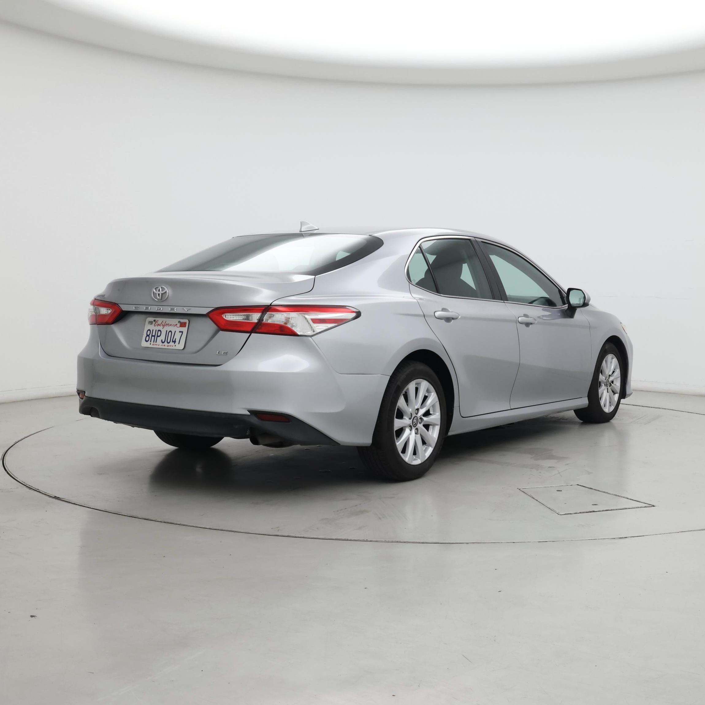 Thumbnail: 2019 Toyota Camry - 8