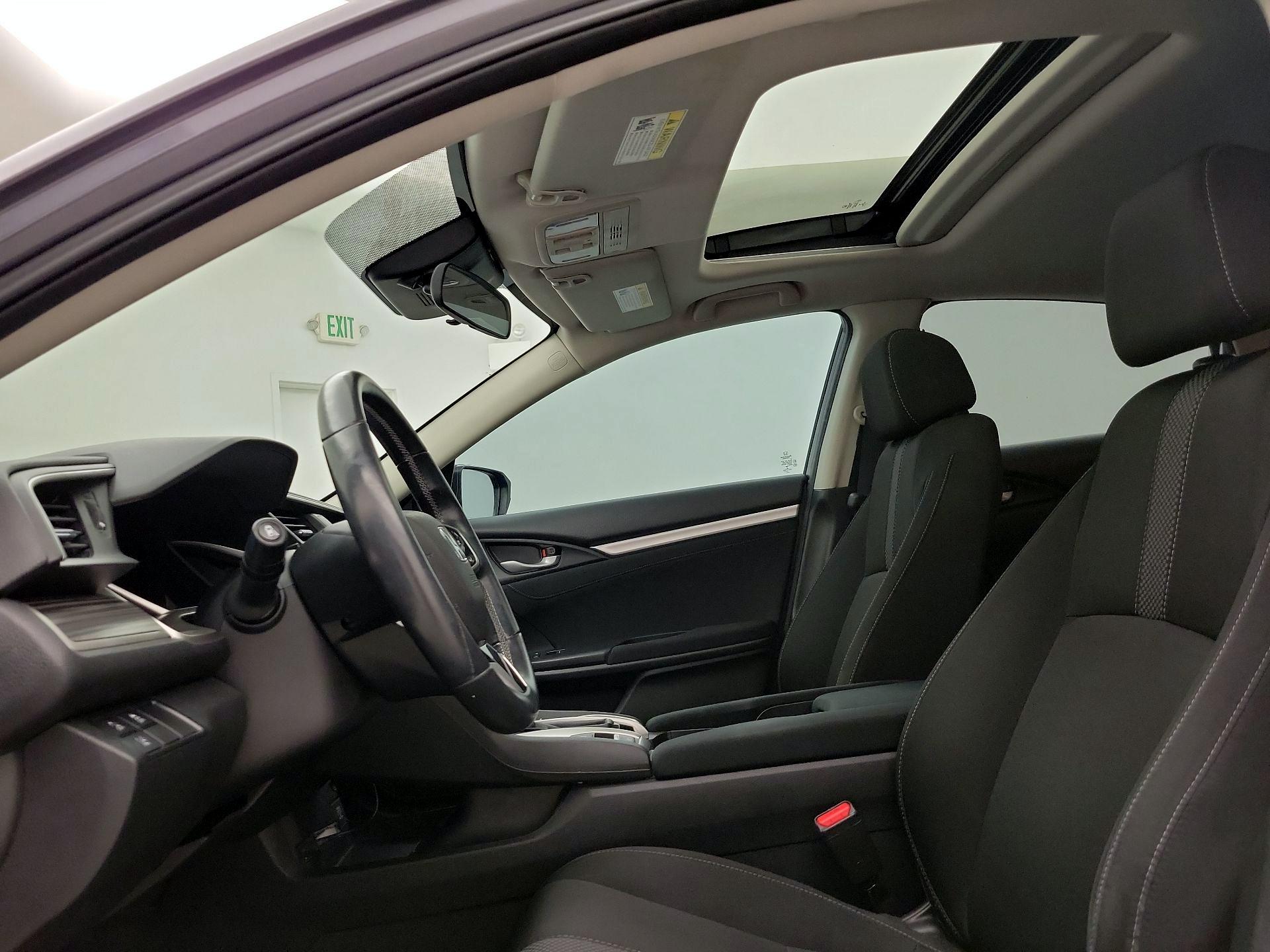 Thumbnail: 2019 Honda Civic - 18