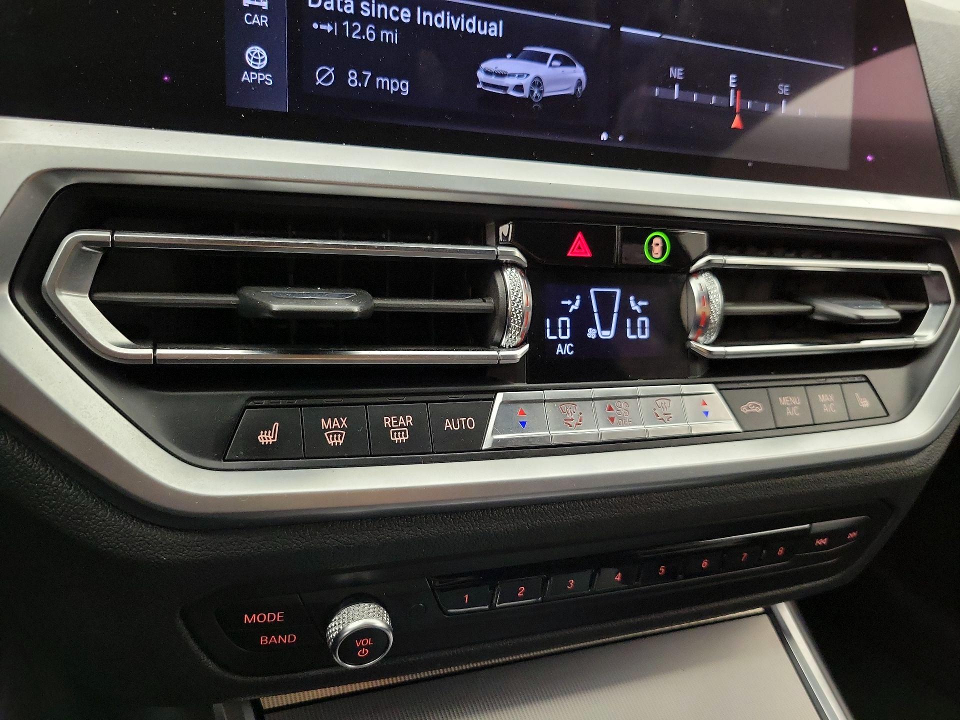 Thumbnail: 2019 BMW 3 Series - 17