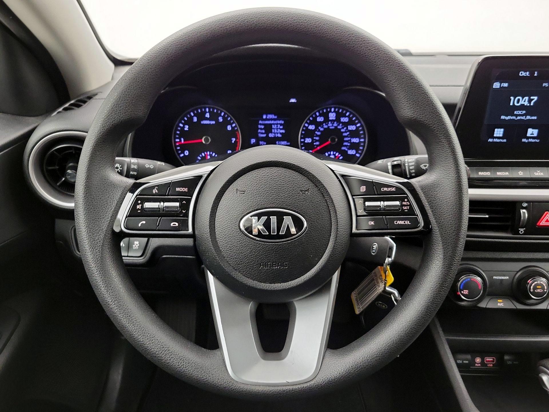 Thumbnail: 2020 Kia Forte - 10