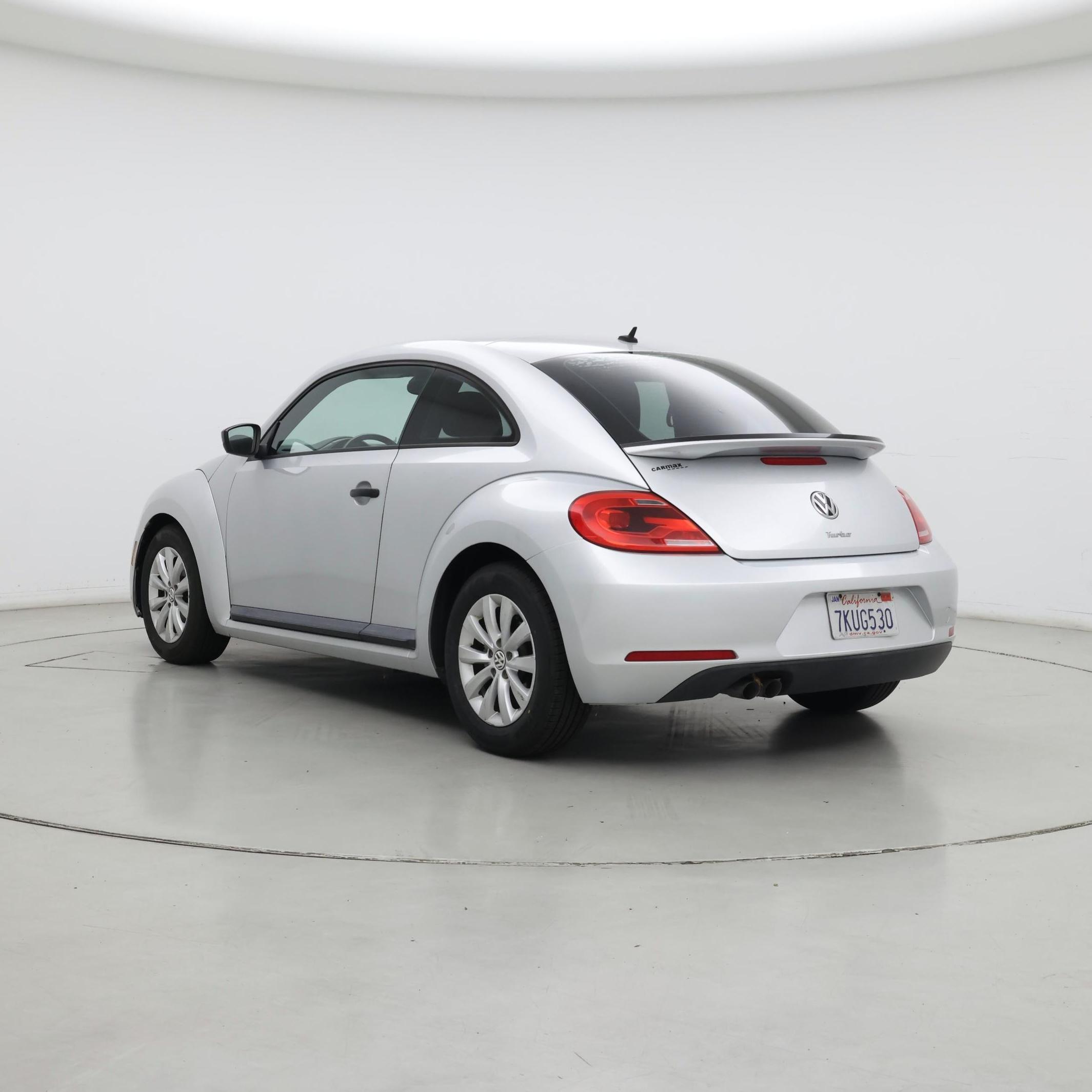 Thumbnail: 2016 Volkswagen Beetle - 2