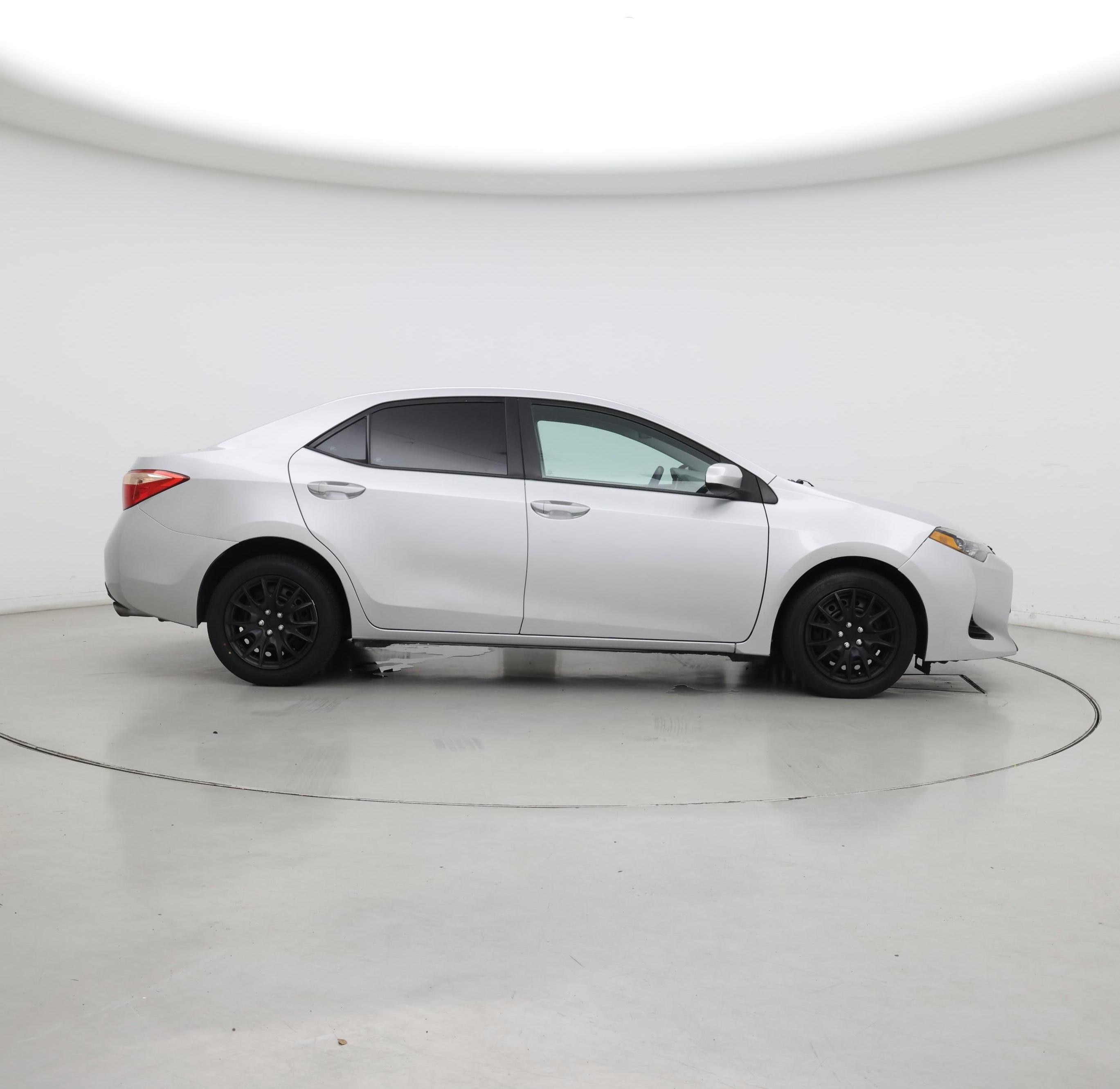 Thumbnail: 2018 Toyota Corolla - 7