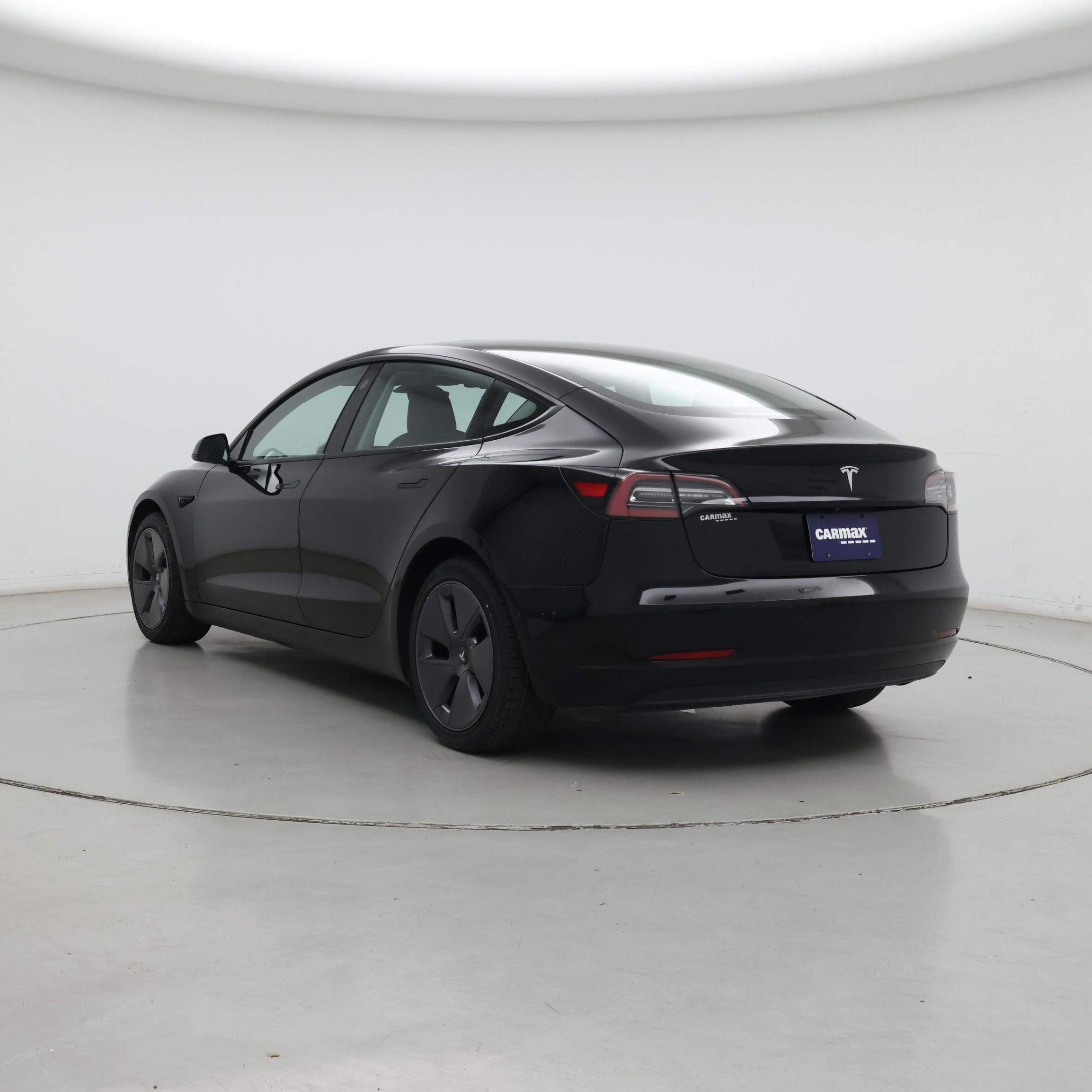 Thumbnail: 2022 Tesla Model 3 - 2