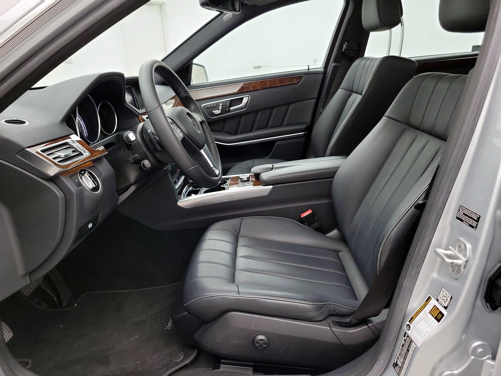 Thumbnail: 2016 Mercedes-Benz E-Class - 11
