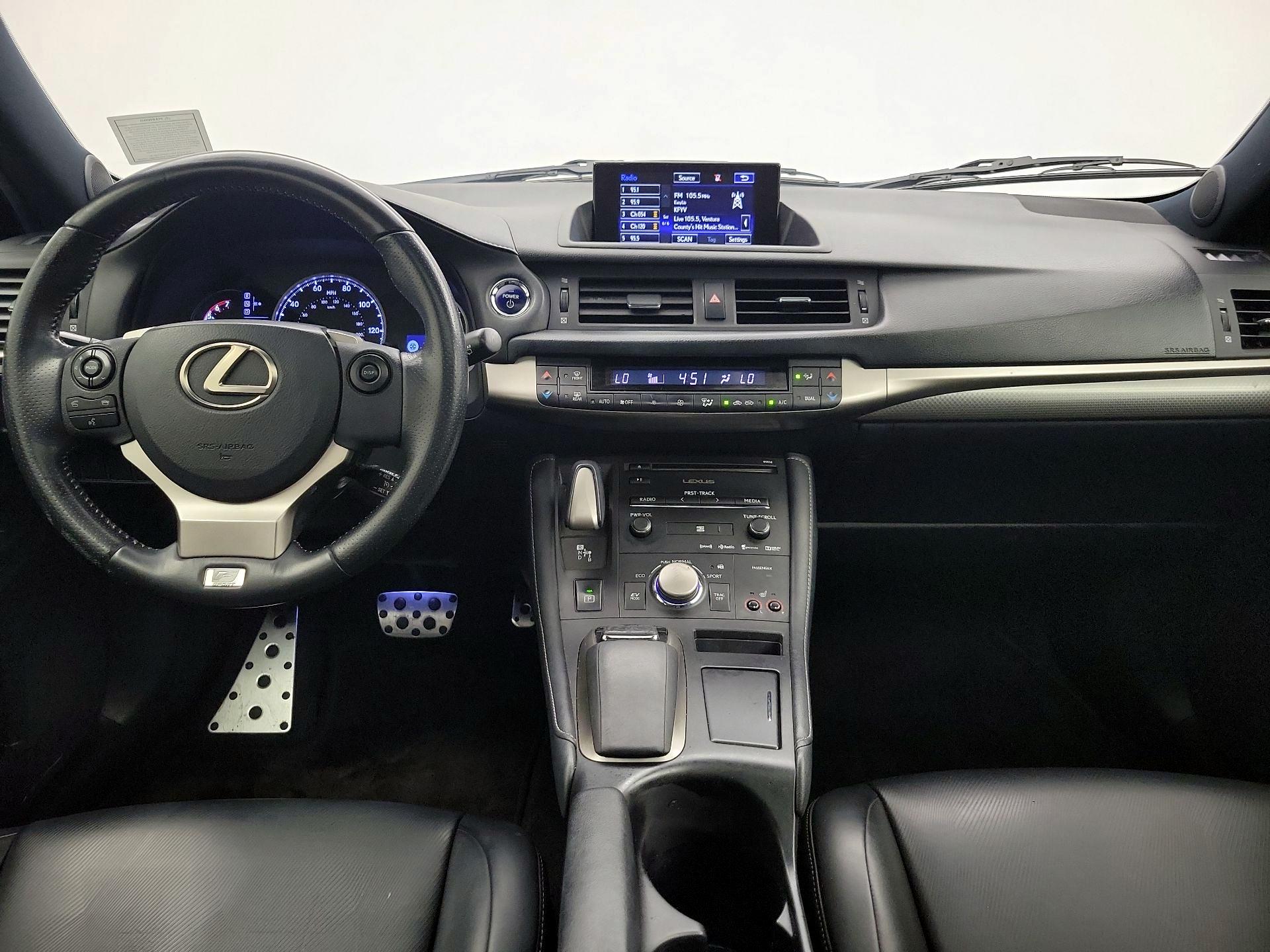 Thumbnail: 2015 Lexus CT - 9