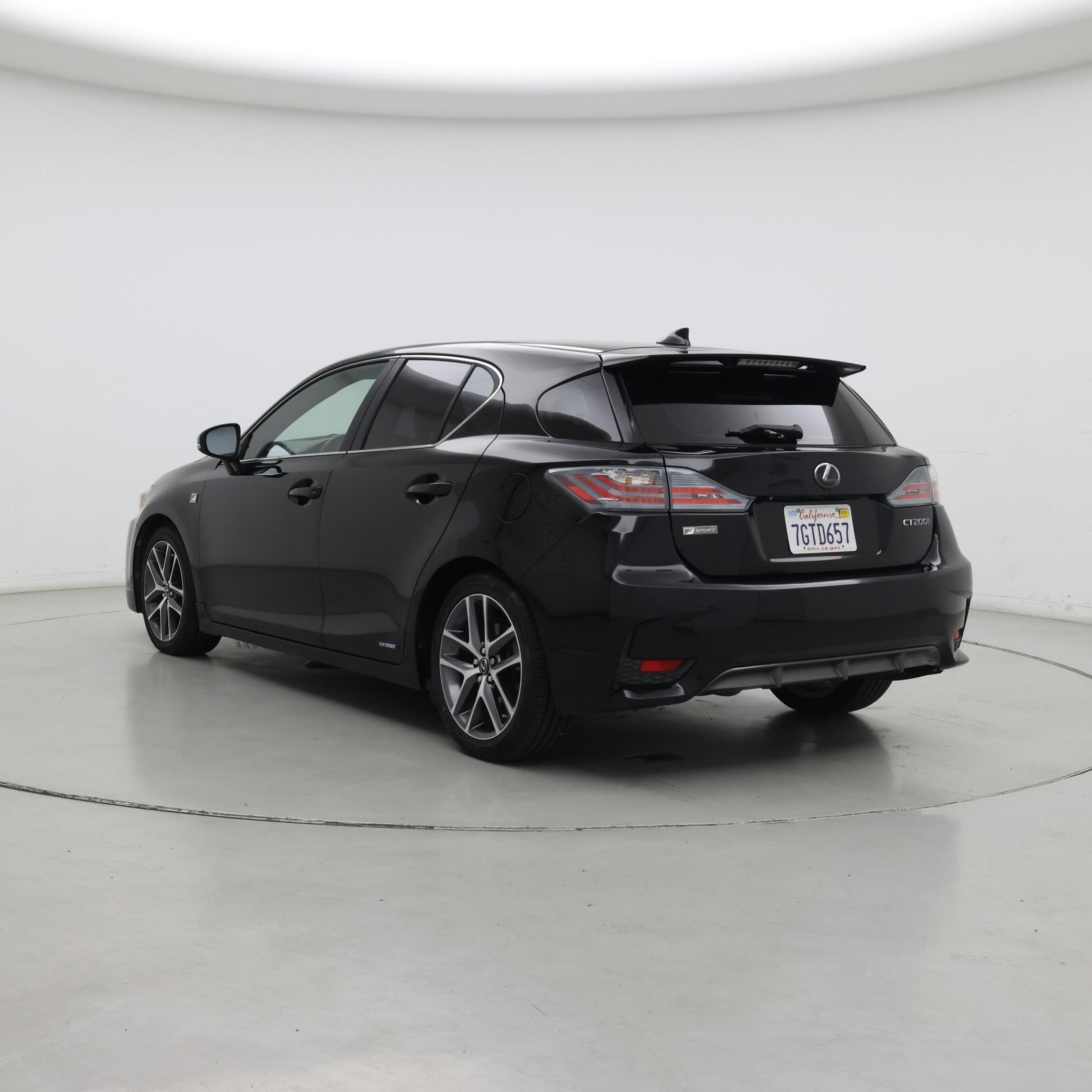 Thumbnail: 2015 Lexus CT - 2