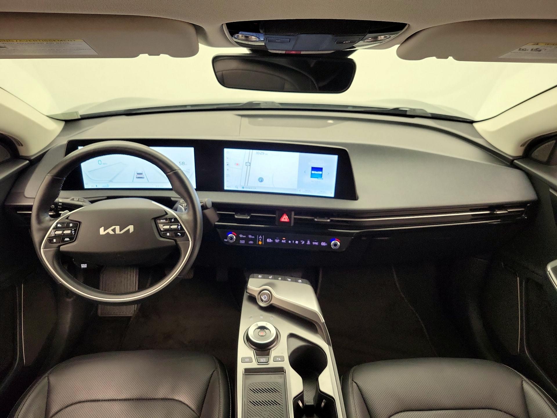 Thumbnail: 2022 Kia EV6 - 9
