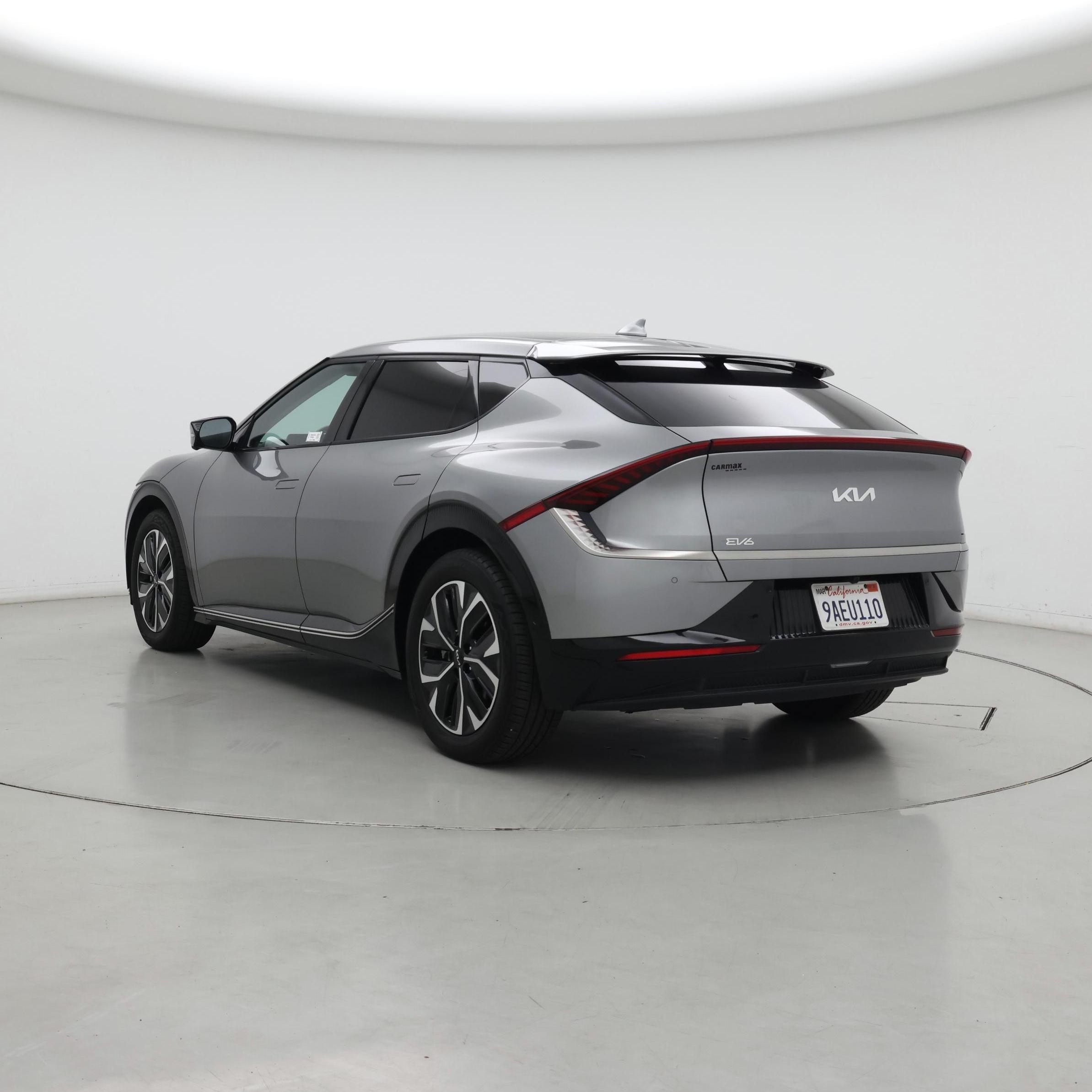 Thumbnail: 2022 Kia EV6 - 2