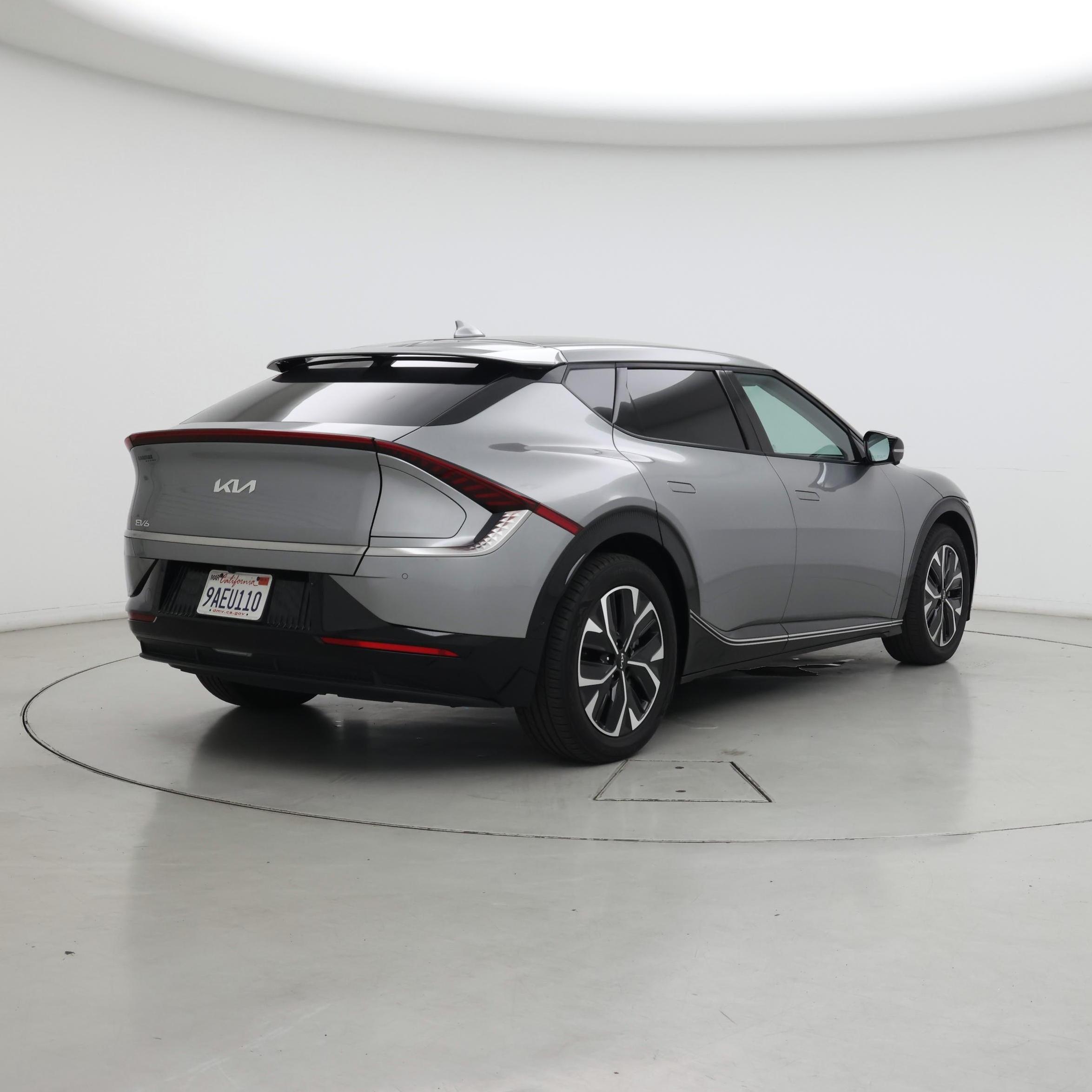 Thumbnail: 2022 Kia EV6 - 8