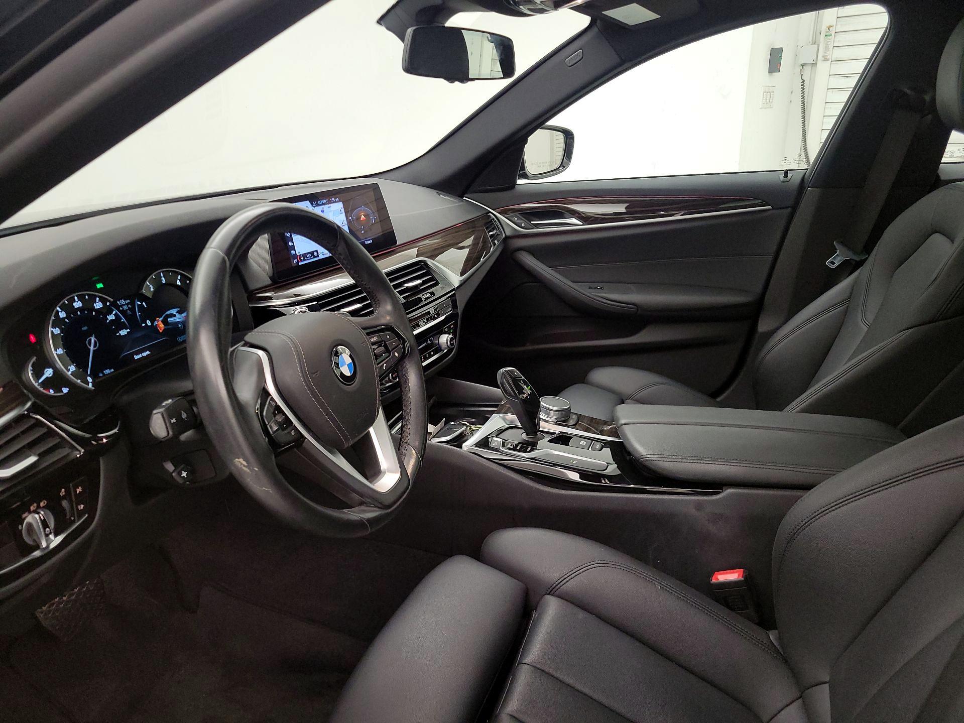 Thumbnail: 2018 BMW 5 Series - 11