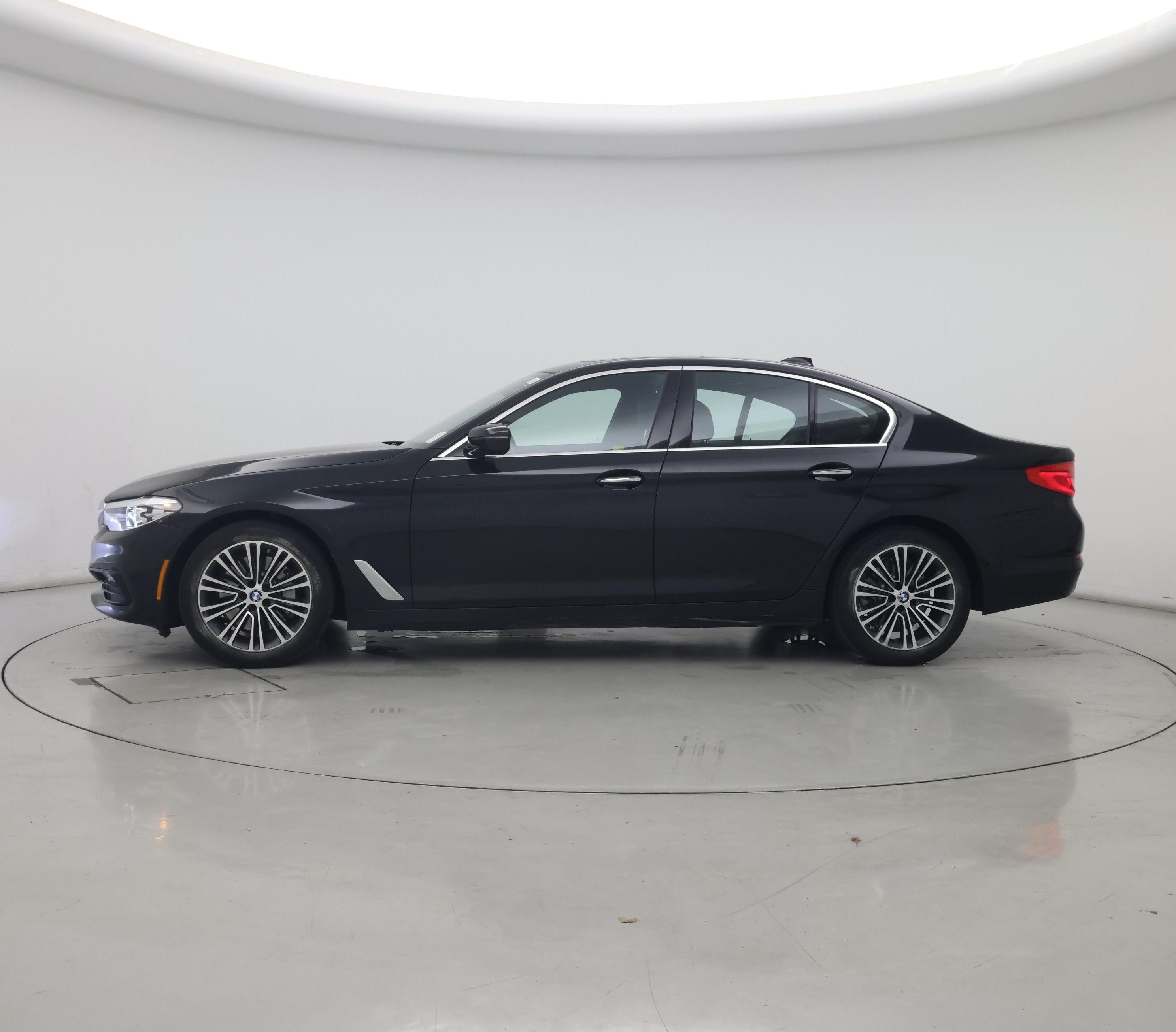 Thumbnail: 2018 BMW 5 Series - 3