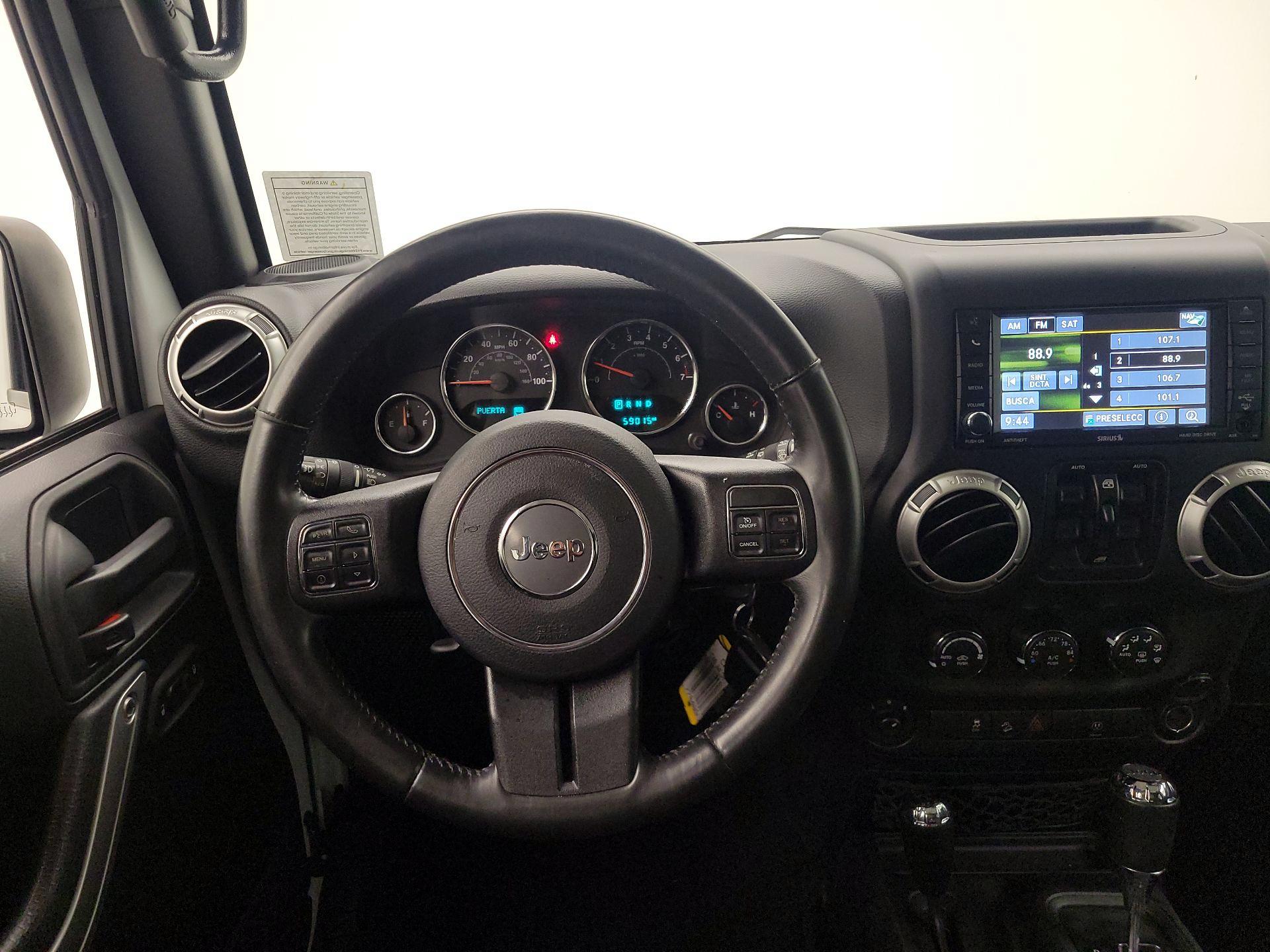 Thumbnail: 2016 Jeep Wrangler - 10