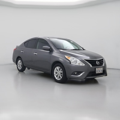 Gray 2018 Nissan Versa SV