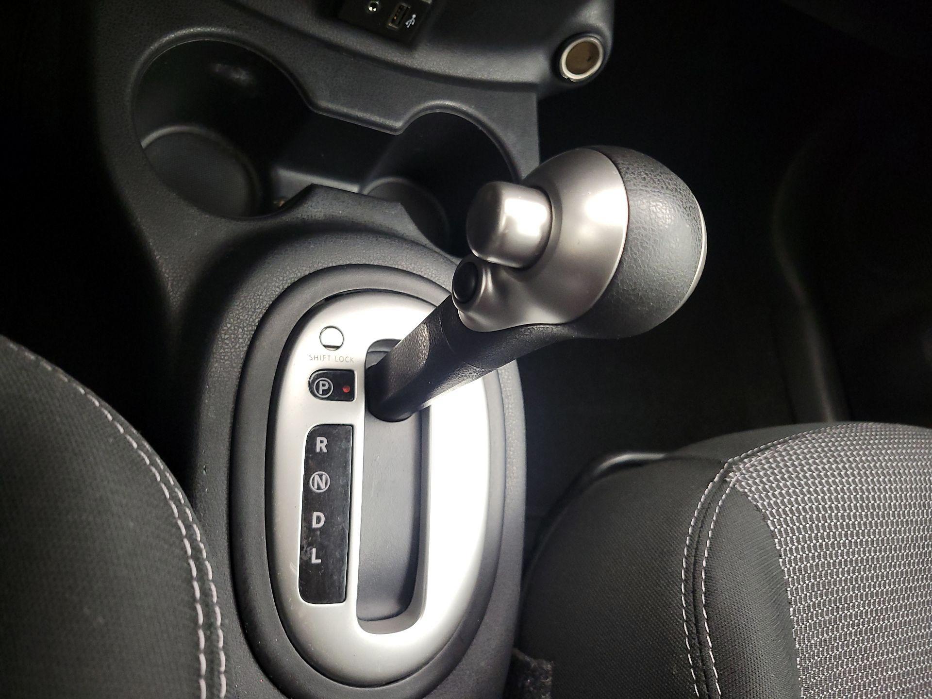 Thumbnail: 2018 Nissan Versa - 17