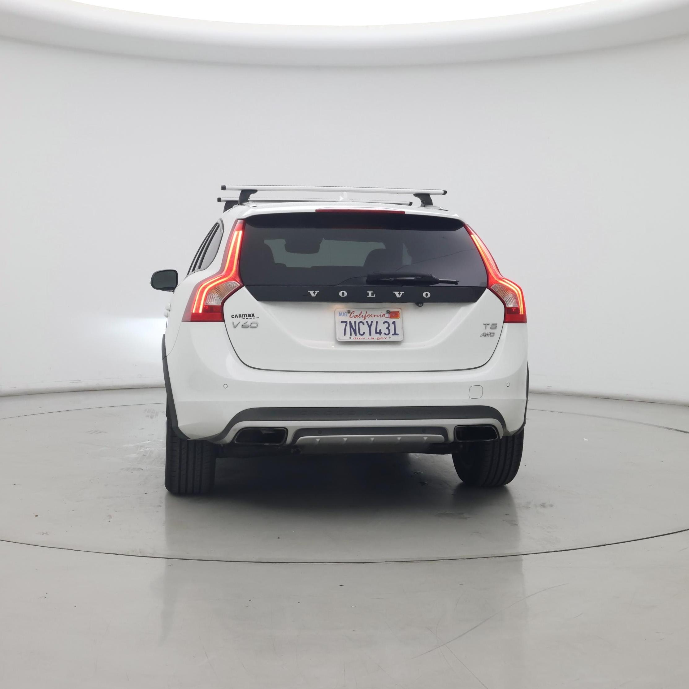 Thumbnail: 2016 Volvo S60 - 6