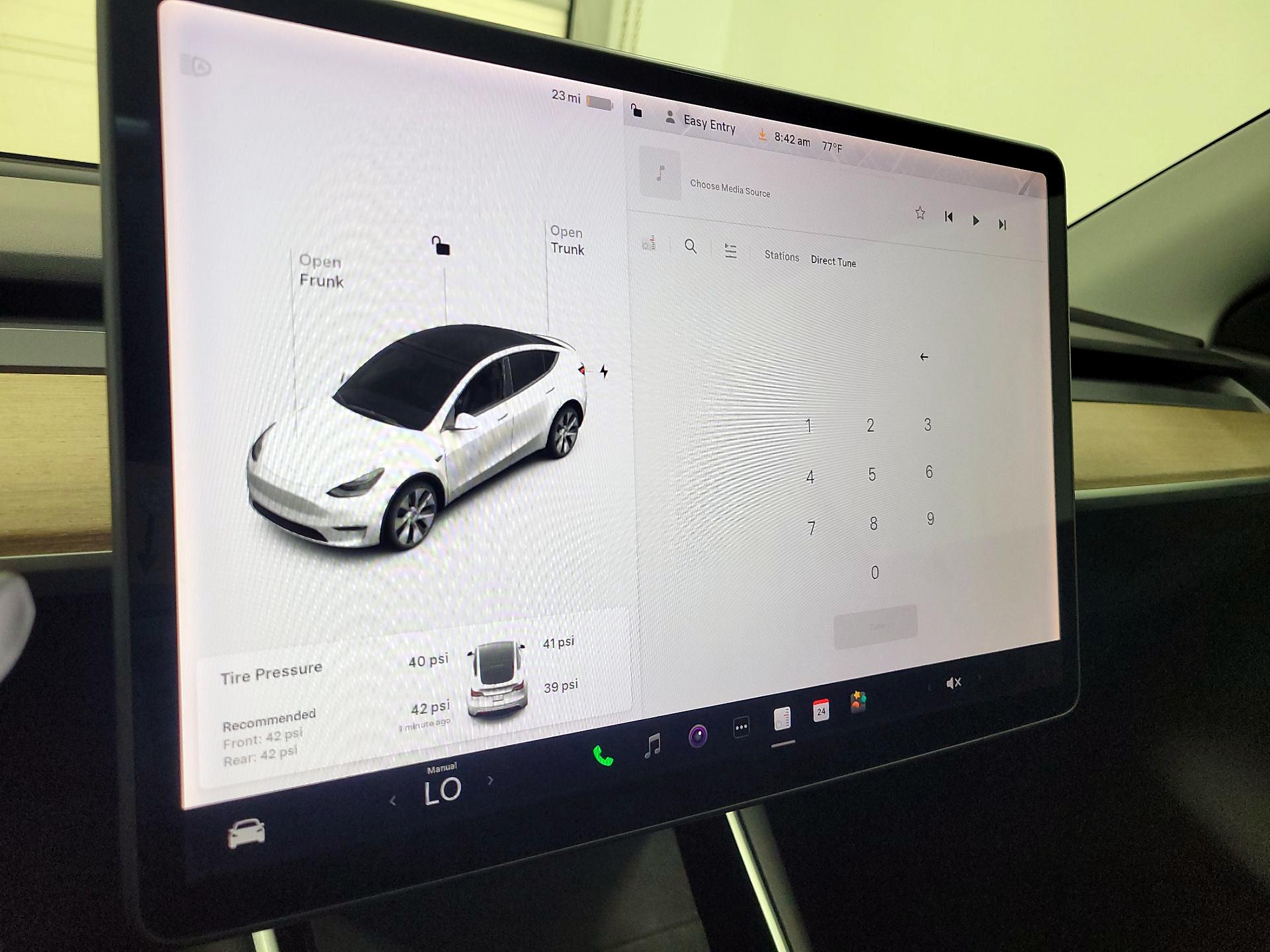 Thumbnail: 2020 Tesla Model Y - 15