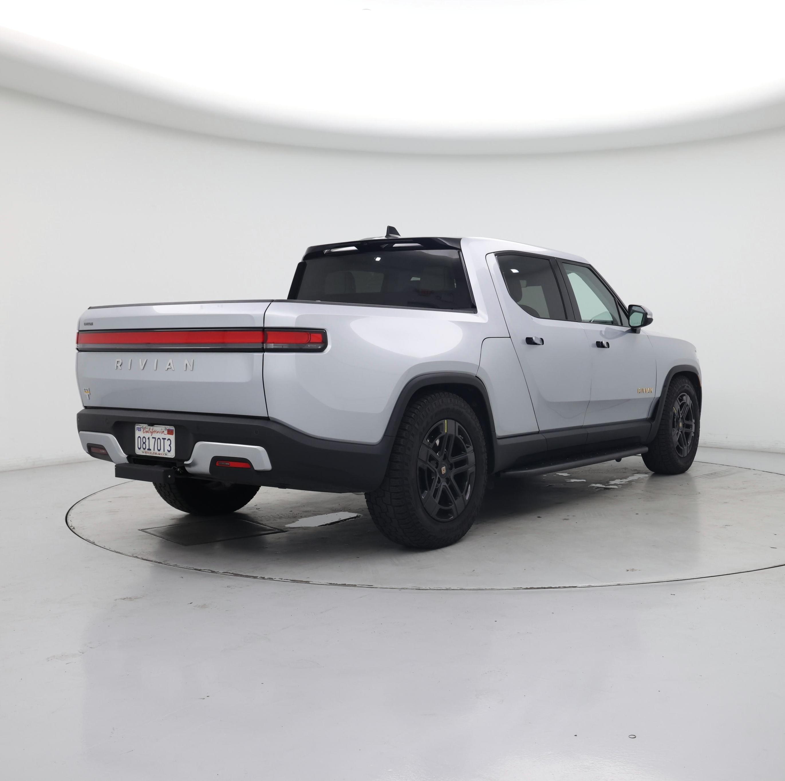 Thumbnail: 2023 Rivian R1T - 8