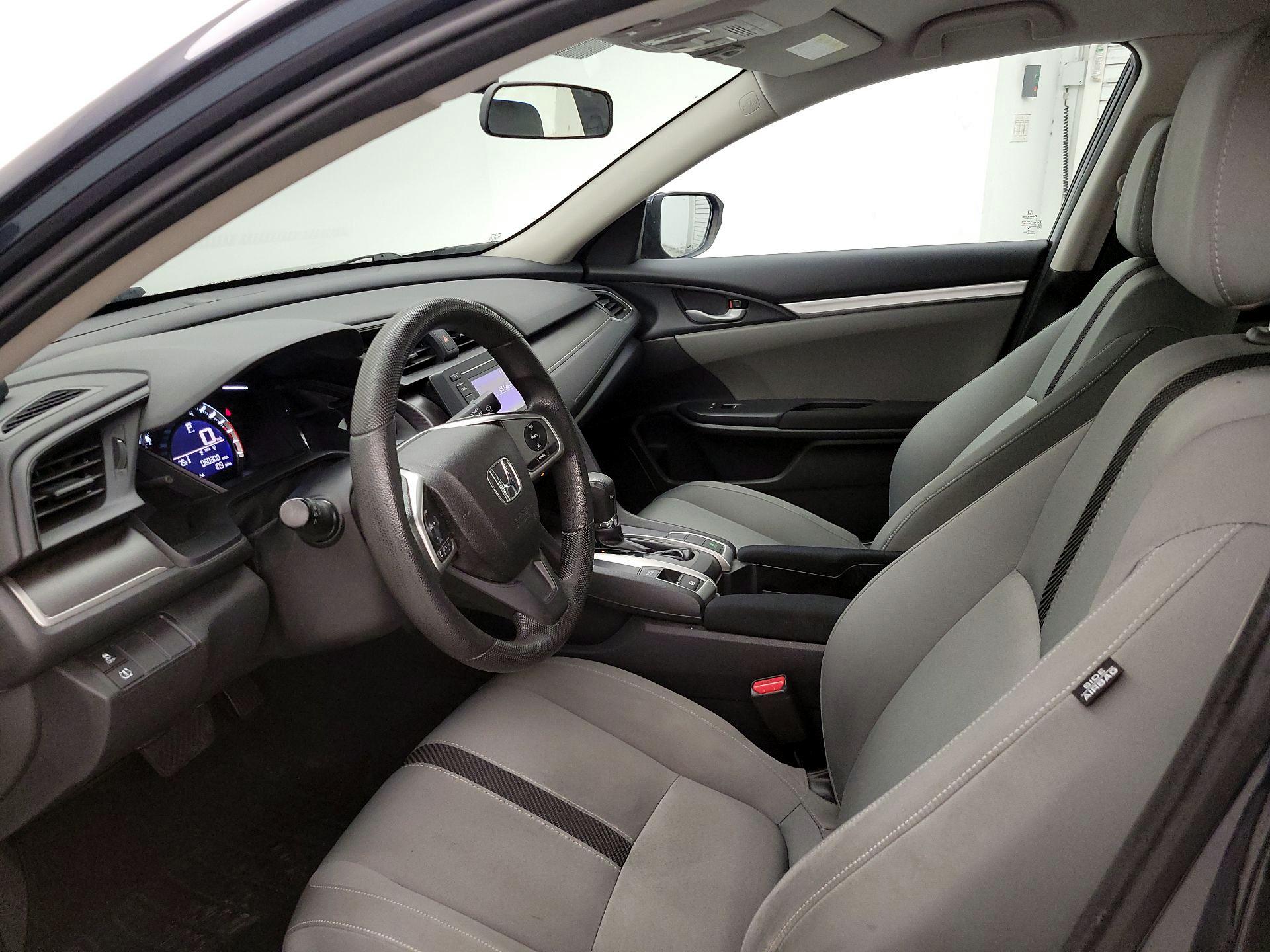 Thumbnail: 2016 Honda Civic - 11