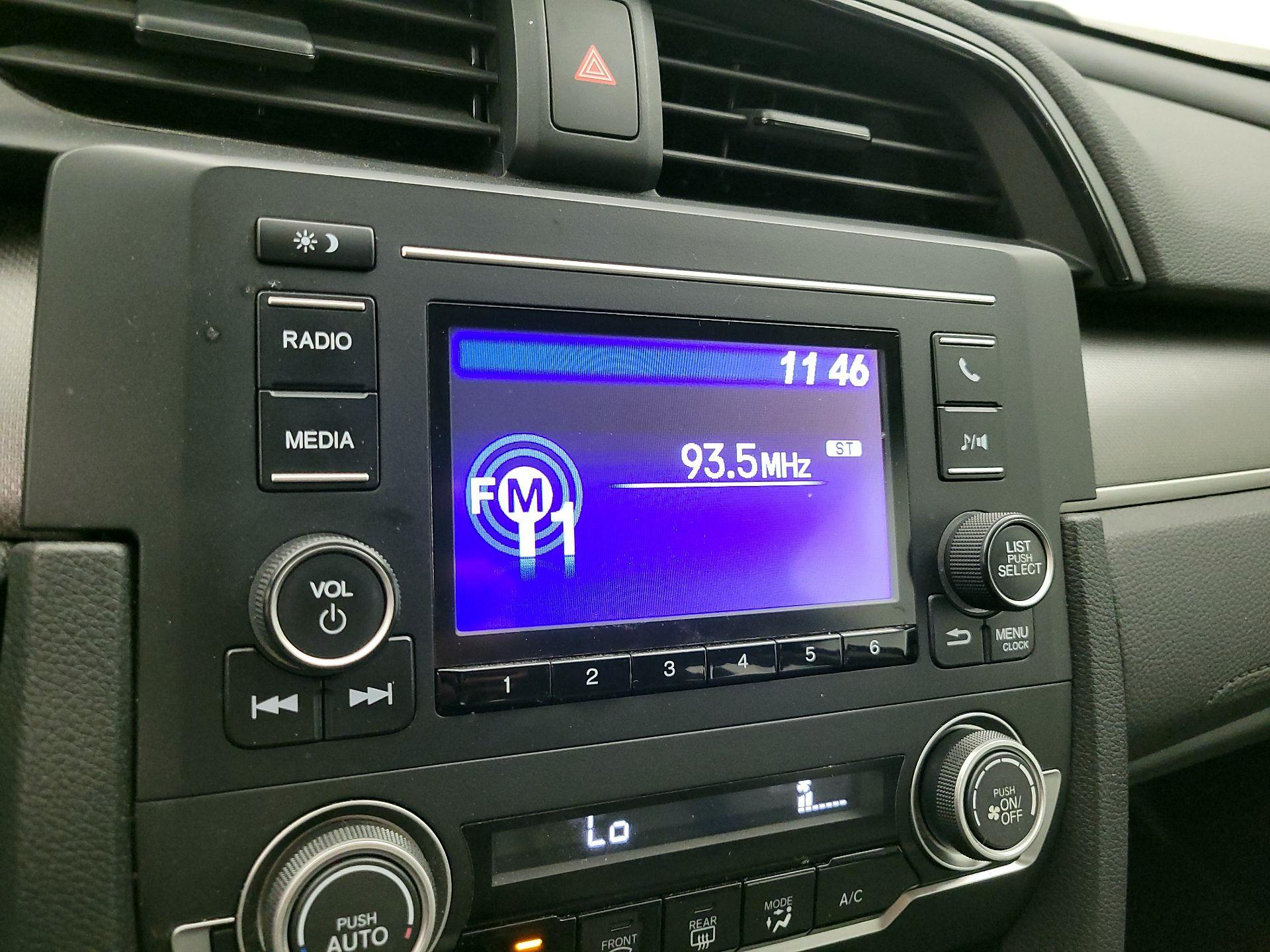 Thumbnail: 2016 Honda Civic - 15