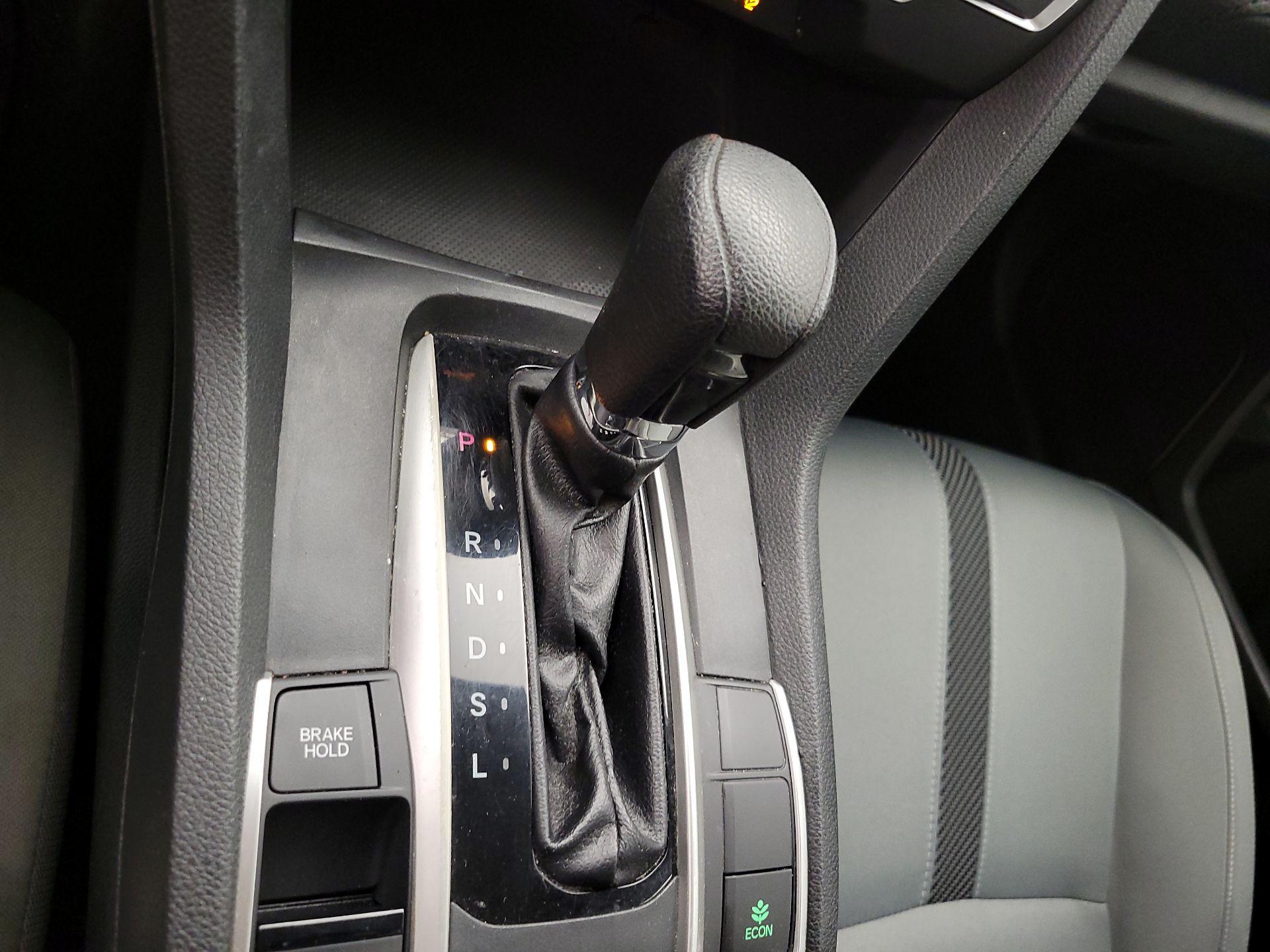 Thumbnail: 2016 Honda Civic - 17